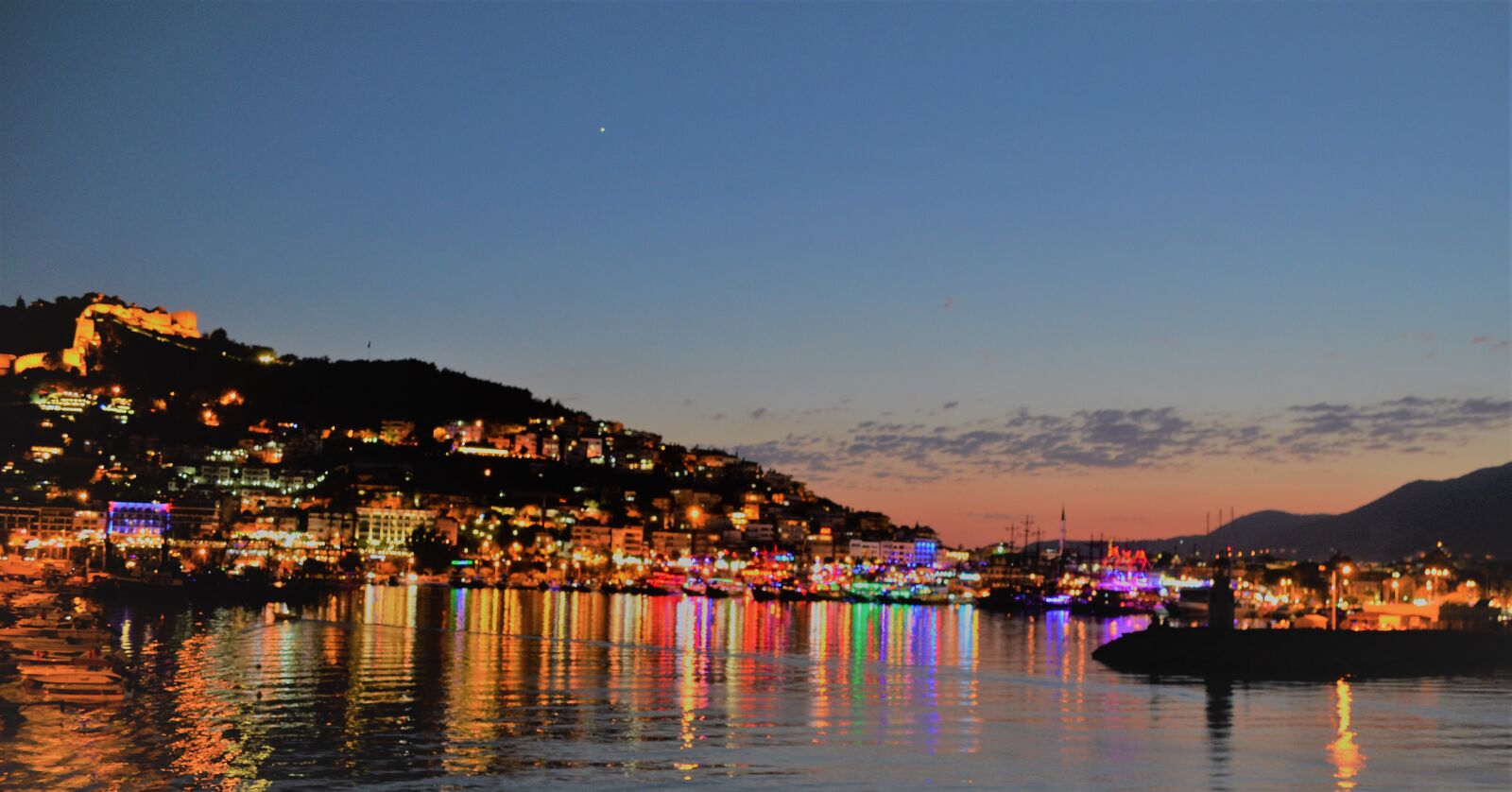 Nikon D5100 sample photo. Marine, night, light photography