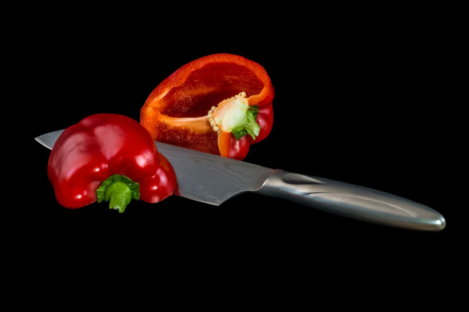 Panasonic Lumix DMC-FZ200 sample photo. Food, knife, cook photography