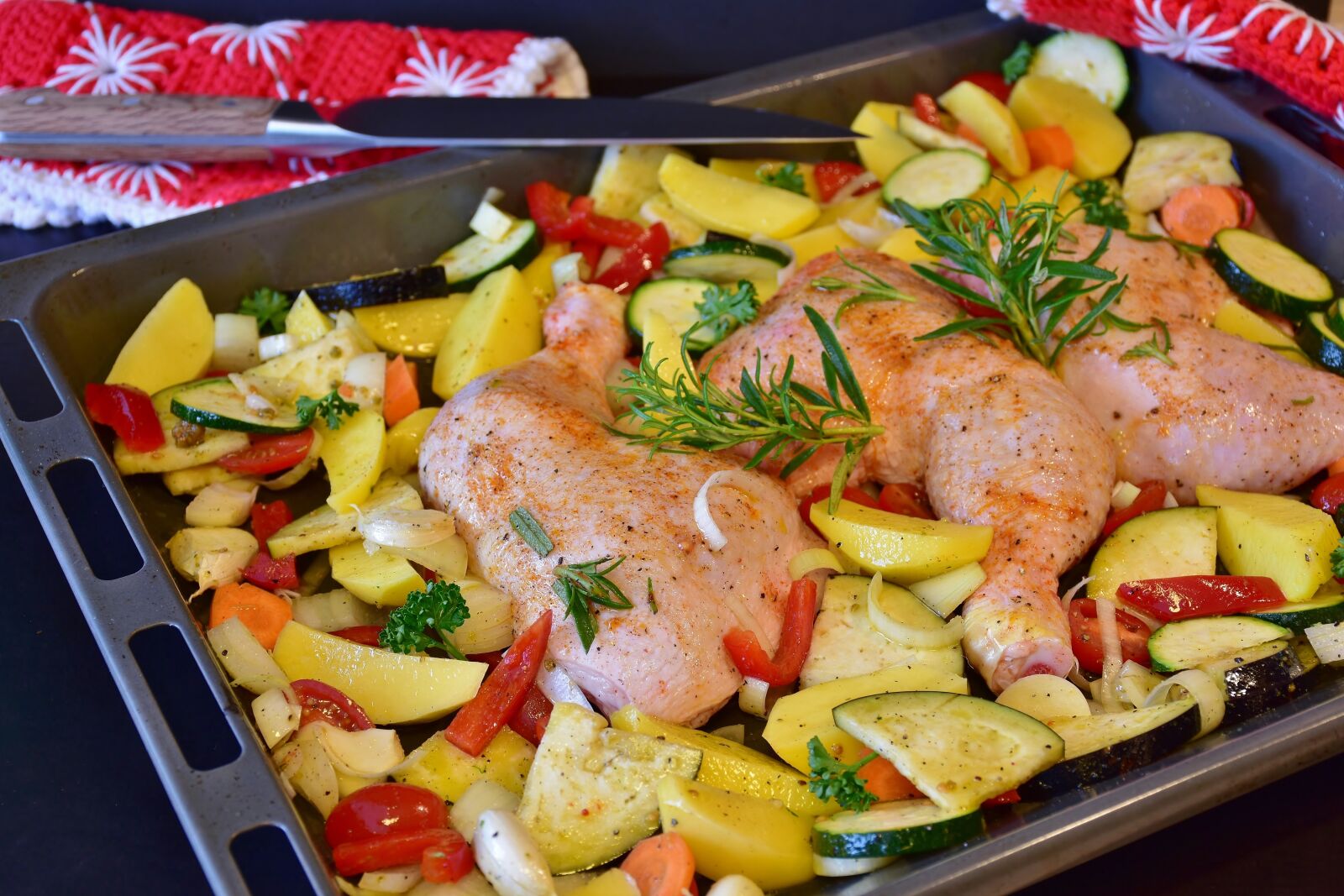 Nikon D7200 sample photo. Chicken, raw, oven photography