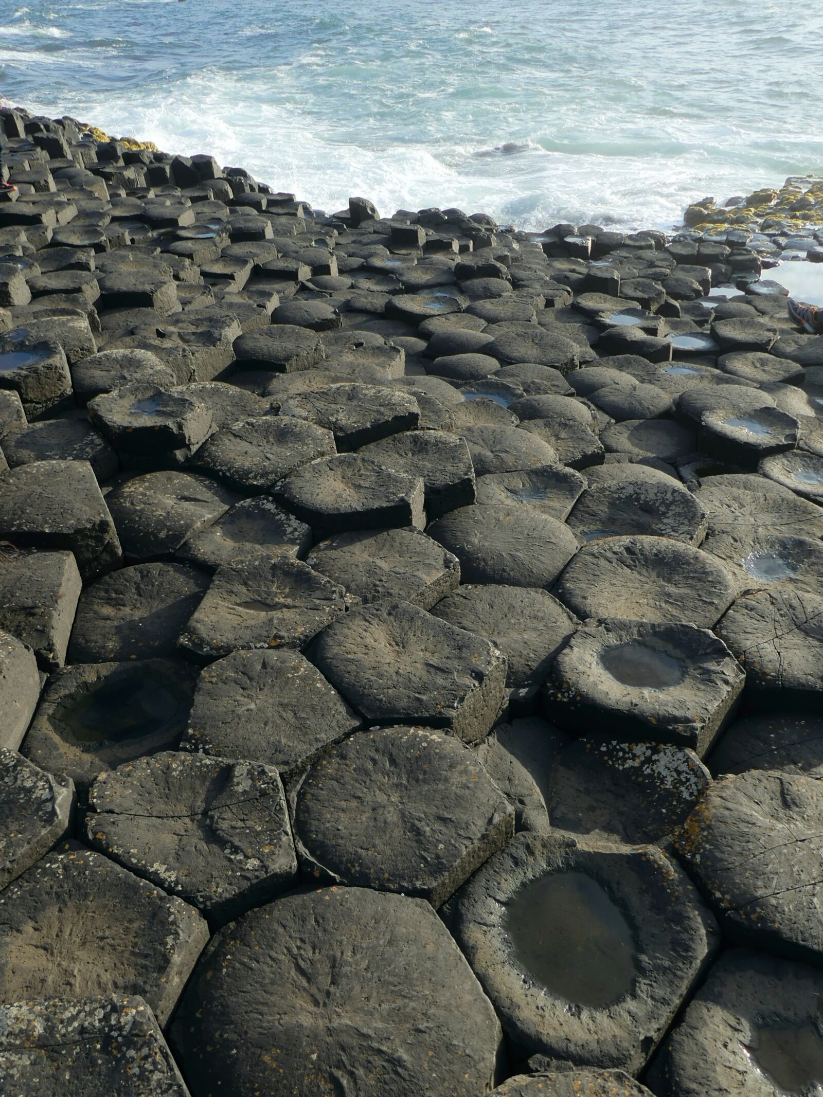 Panasonic Lumix DMC-FZ300 sample photo. Ireland, giants causeway, basalt photography