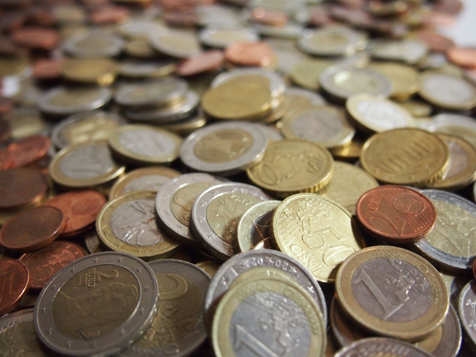 Olympus PEN E-PL3 sample photo. Coins, euro, cent photography