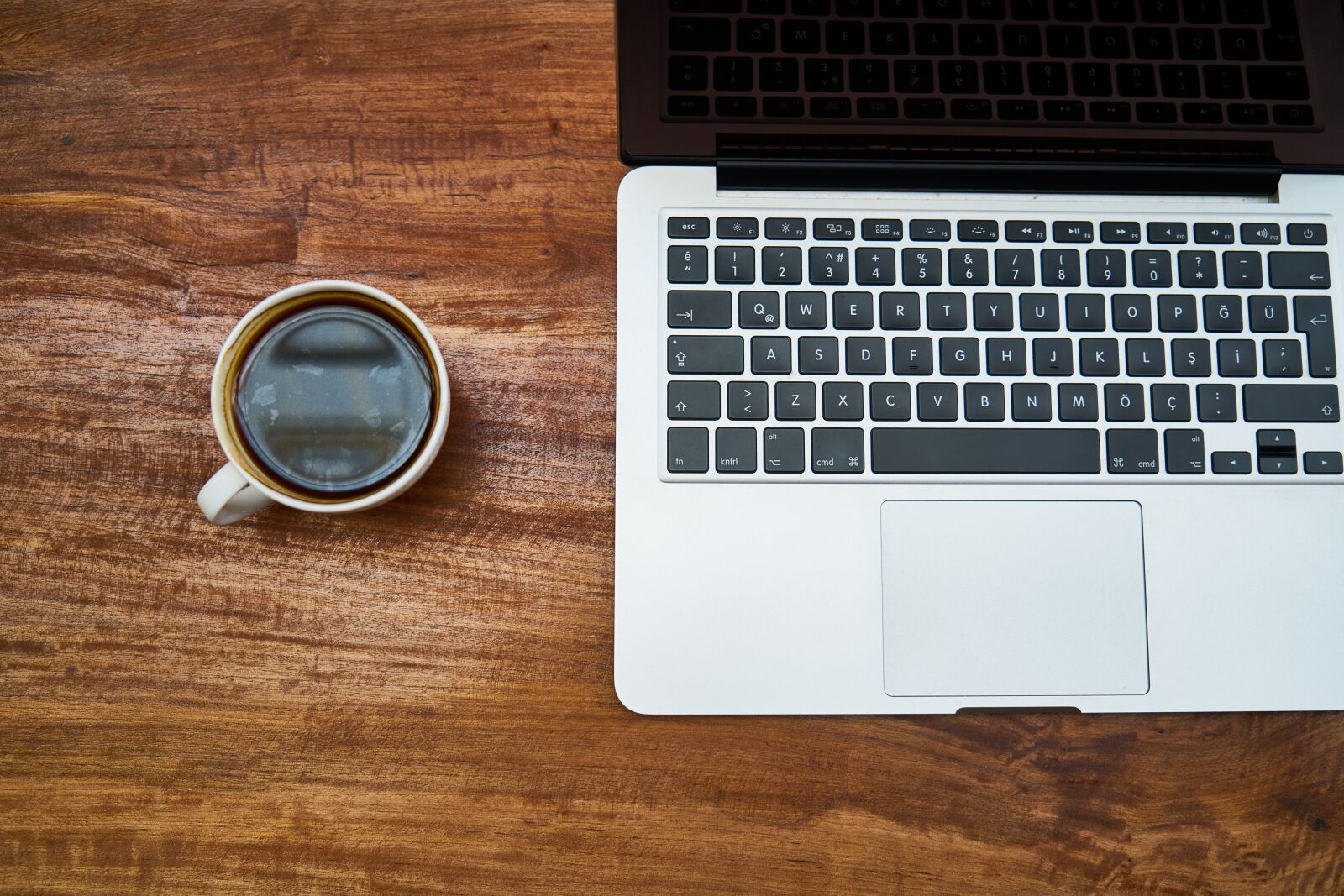 Sony a7R II sample photo. Coffee, computer, the work photography