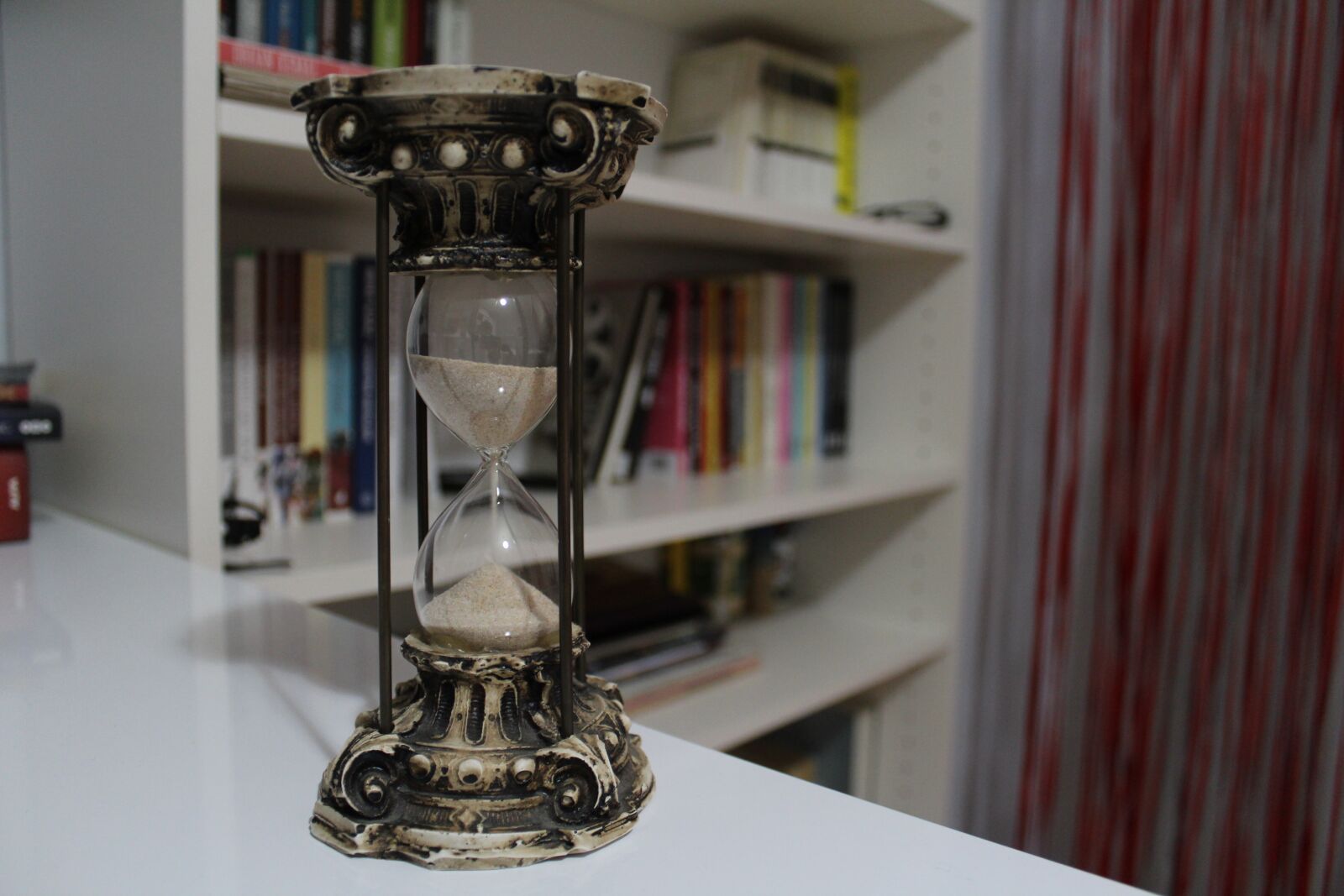 Canon EOS 600D (Rebel EOS T3i / EOS Kiss X5) sample photo. Time, hourglass, minutes photography