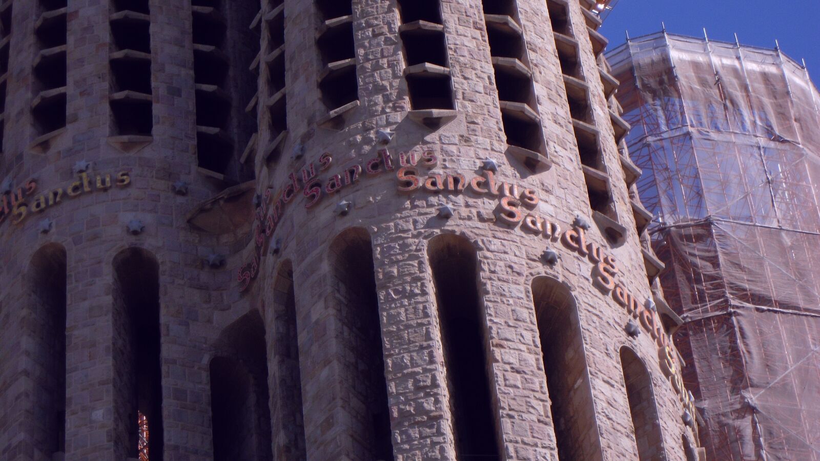 Samsung PL80/VLUU PL80/ SL630/ PL81 sample photo. Barcelona, sagrada familia, religion photography