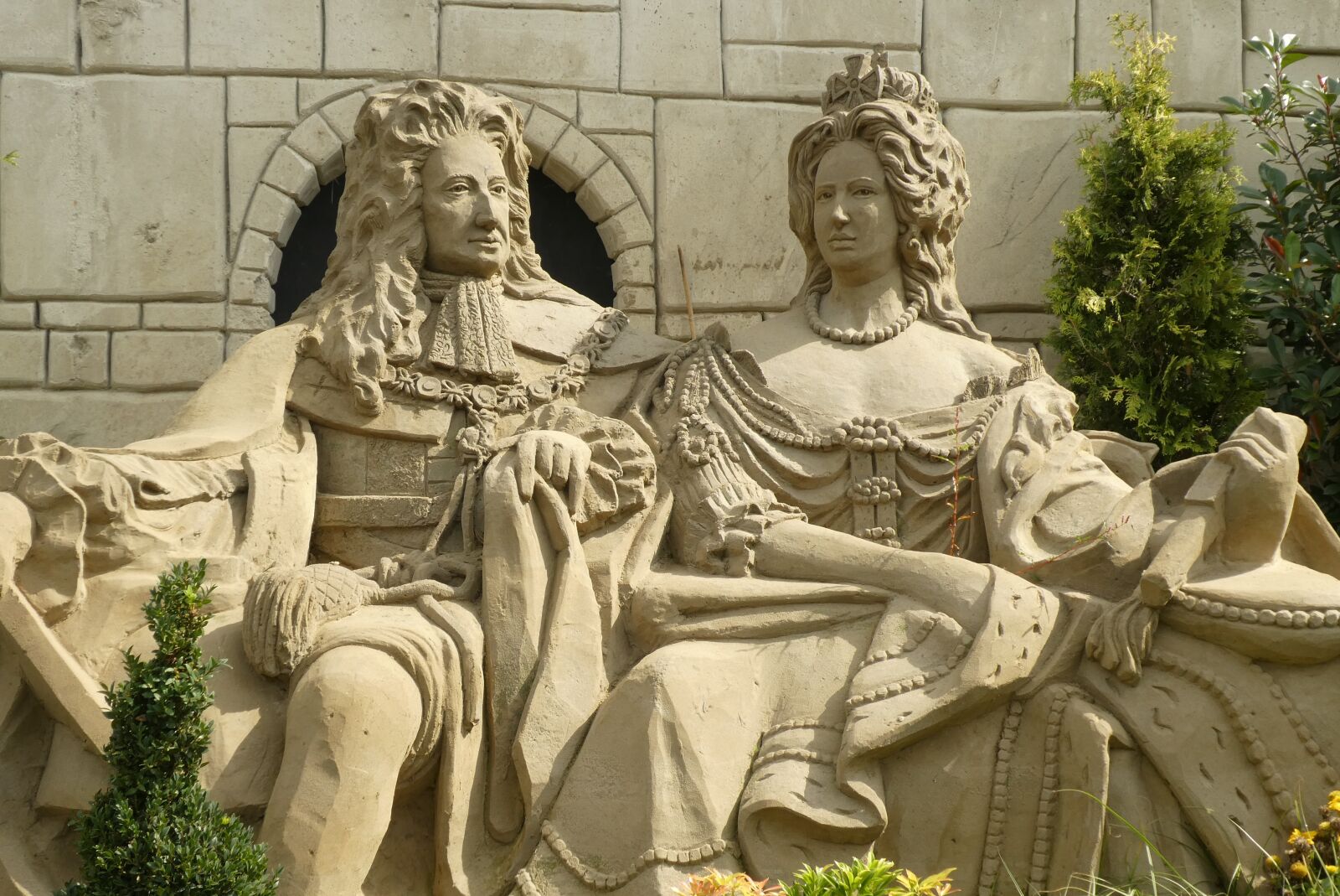 Panasonic Lumix DC-ZS70 (Lumix DC-TZ90) sample photo. Sand sculptures, garderen, netherlands photography