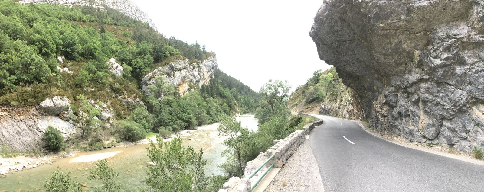 iPhone SE back camera 4.15mm f/2.2 sample photo. Cliff, road photography