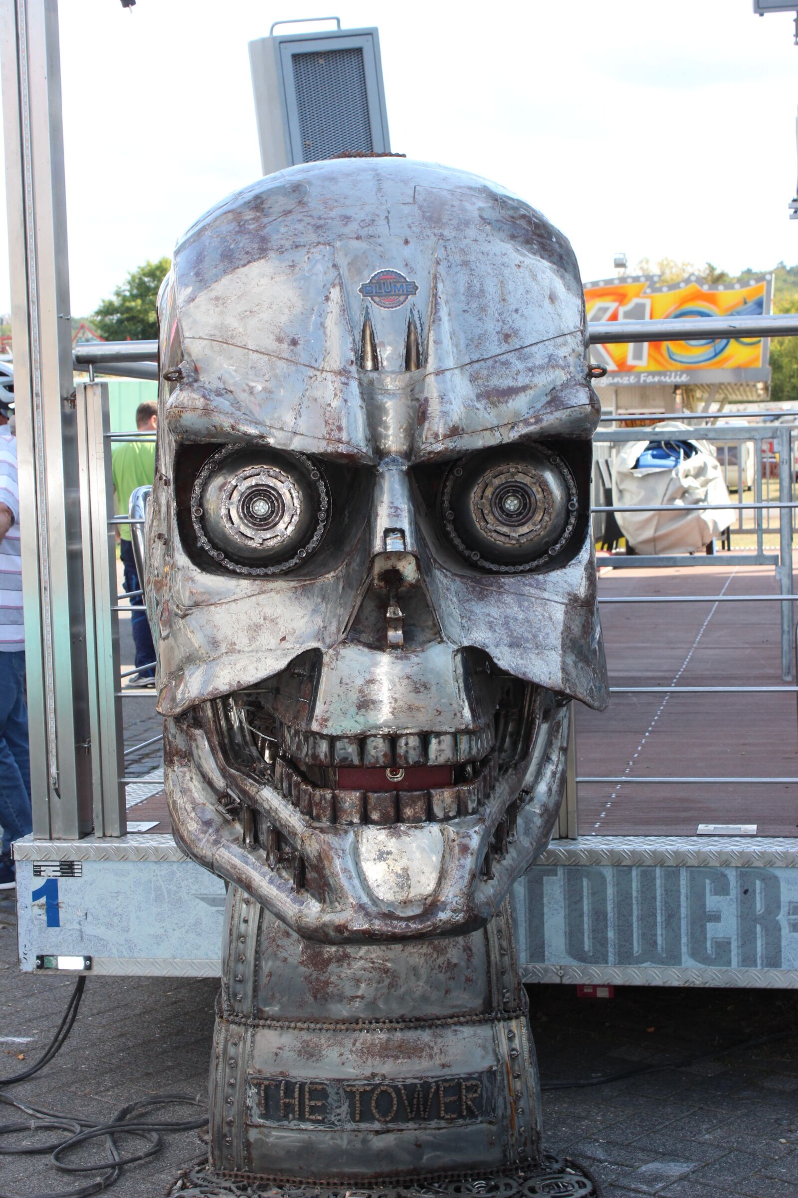 Canon EOS 600D (Rebel EOS T3i / EOS Kiss X5) sample photo. Bonn, beuel, market photography