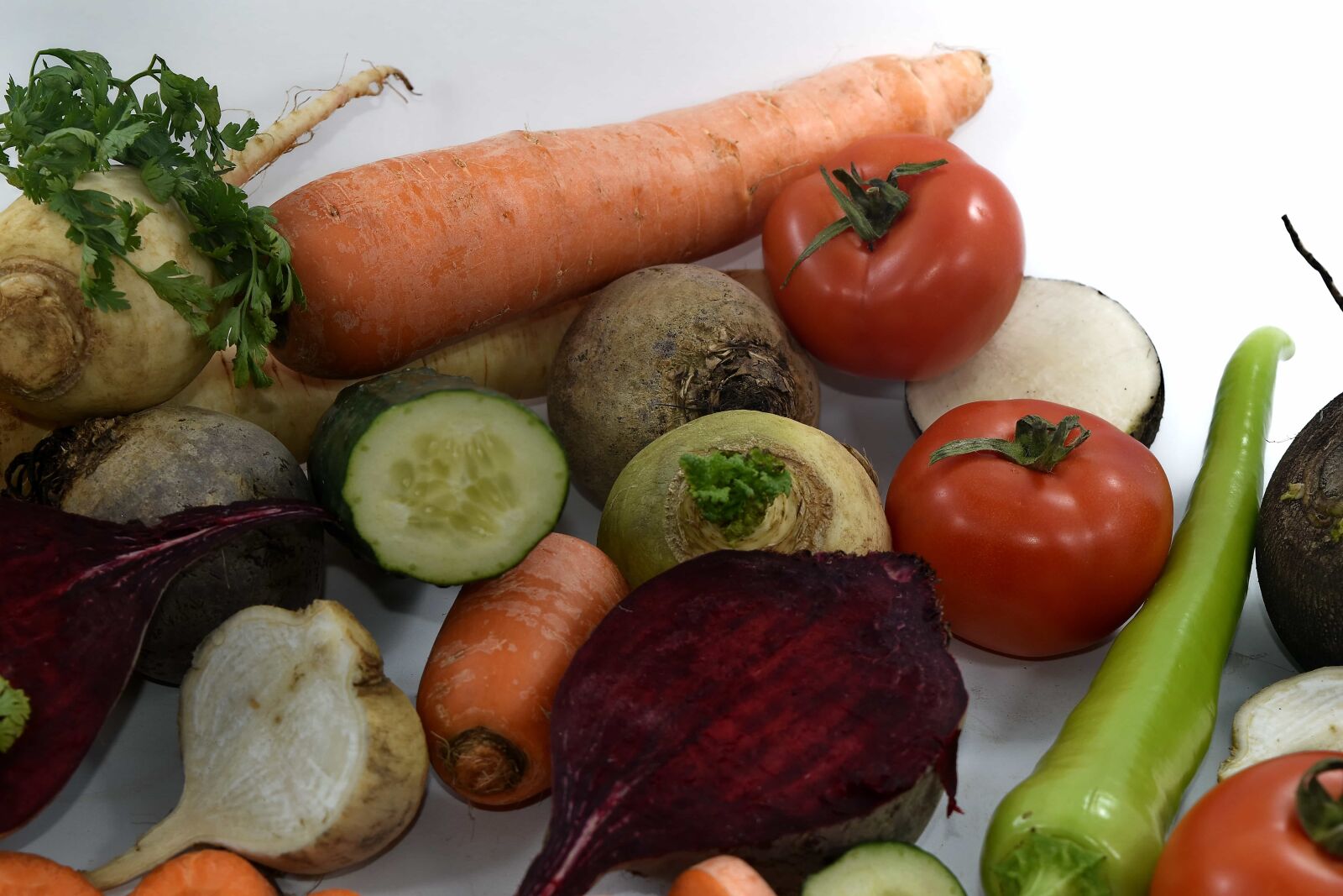 Nikon D5500 sample photo. Beetroot, celery, parsley, radish photography