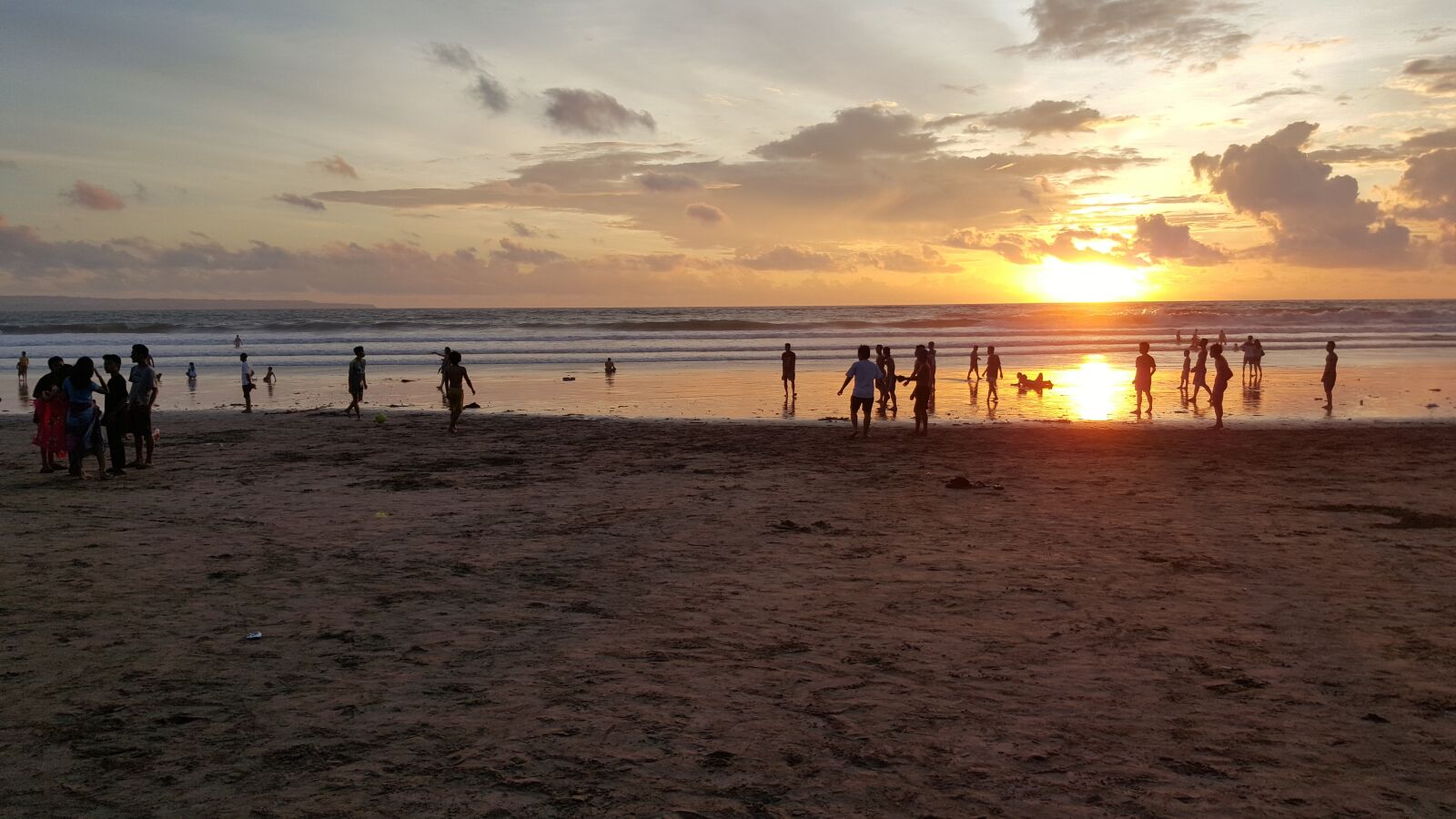 Samsung Galaxy S6 sample photo. Sunset at kuta beach photography