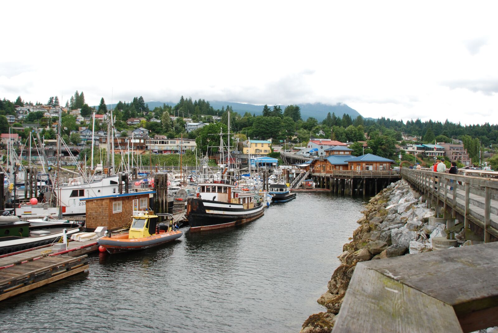 Nikon D80 sample photo. Port, boat, fisheries photography
