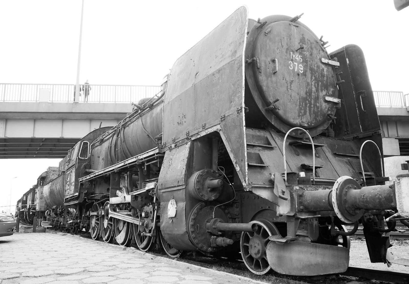 Olympus PEN E-PL6 sample photo. Steam locomotive, rust, corrosion photography