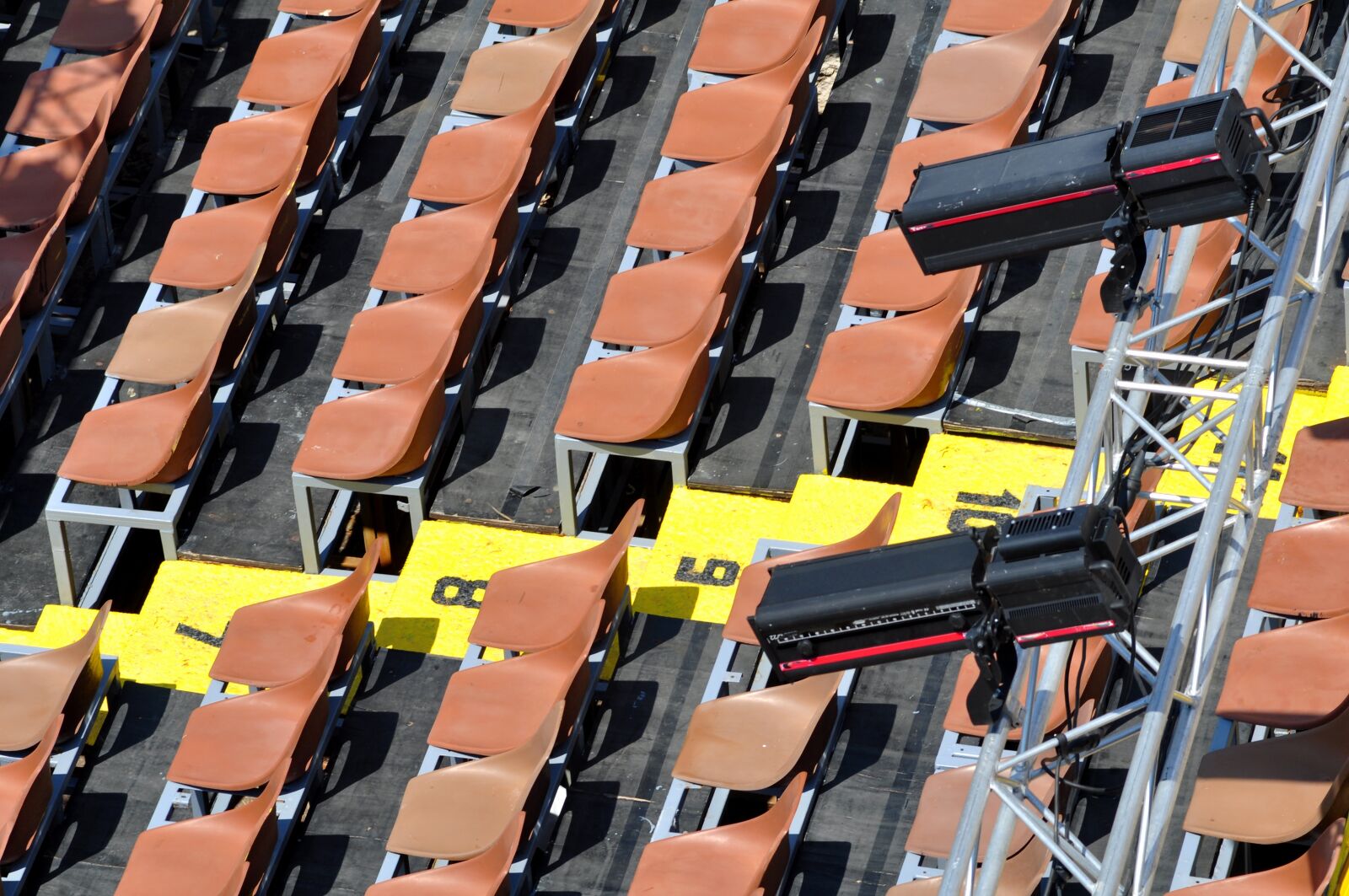 Nikon D90 sample photo. Grandstand, sítze, sit photography