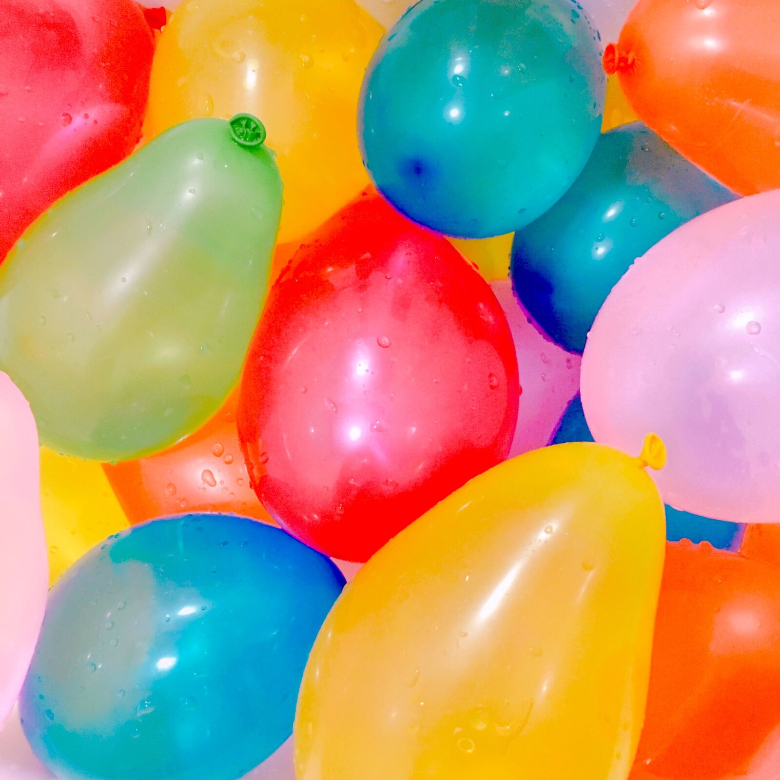 Apple iPhone 6s sample photo. Balloon, pretty, colorful photography
