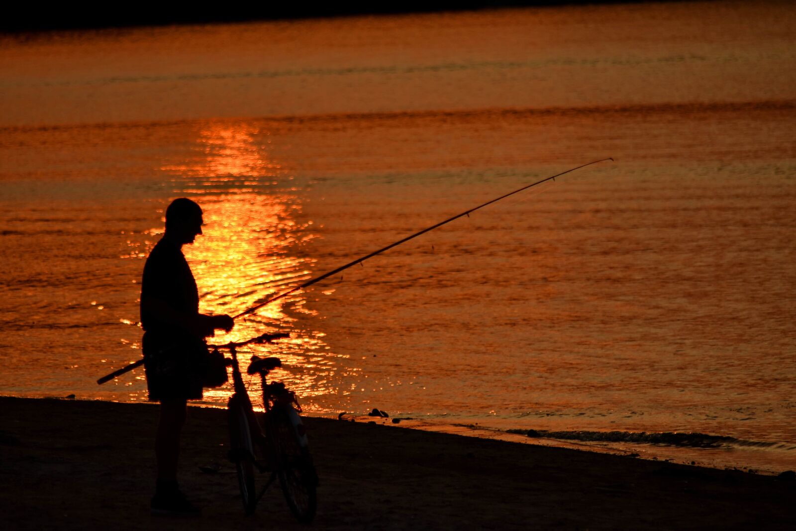 Nikon D5500 sample photo. Beach, bicycle, fishing gear photography