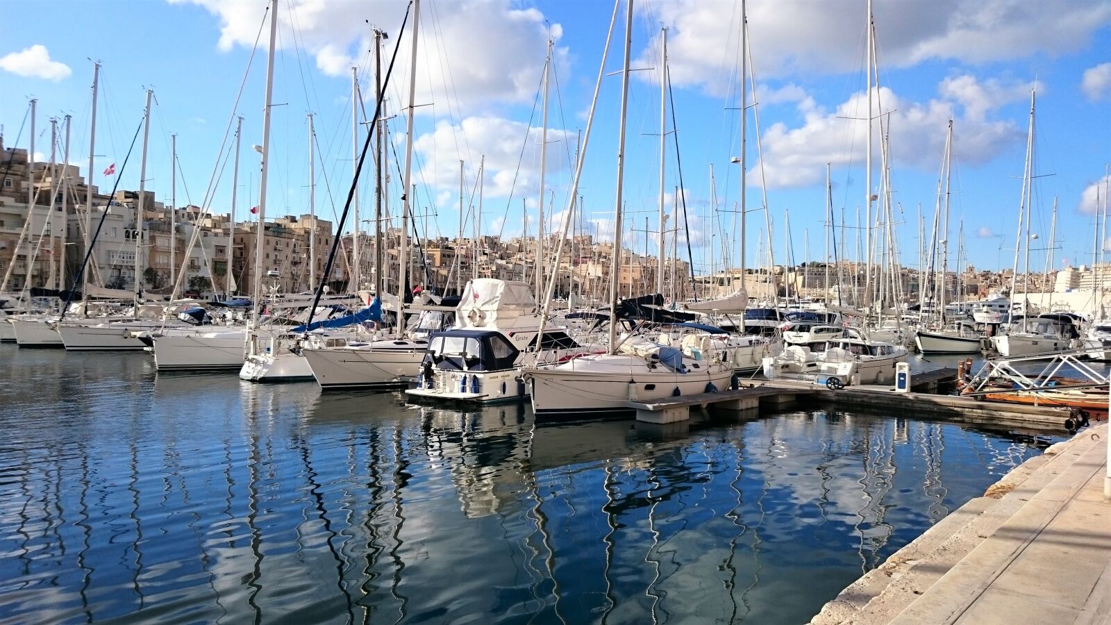 Sony Xperia Z3 sample photo. Marina boats, yachts, port photography