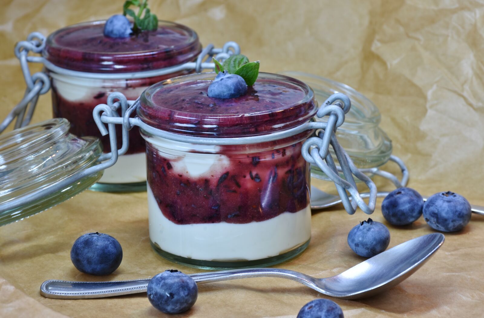 Nikon D7200 sample photo. Blueberry, quark, quark cream photography