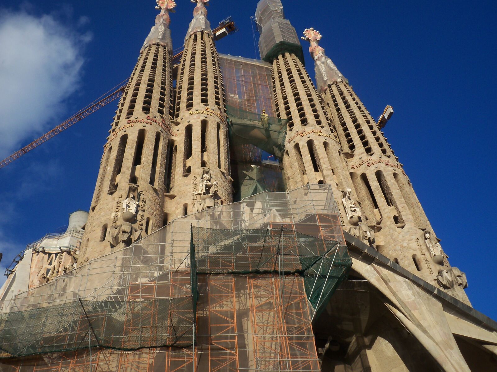 Kodak EASYSHARE M380 DIGITAL CAMERA sample photo. Sagrada fam lia, barcelona photography