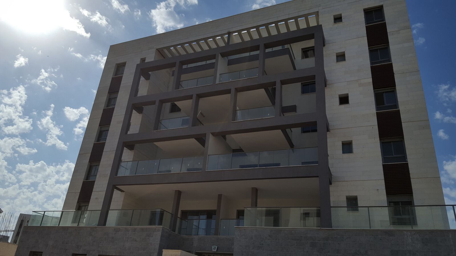 Samsung Galaxy S6 sample photo. Building, sun, new photography