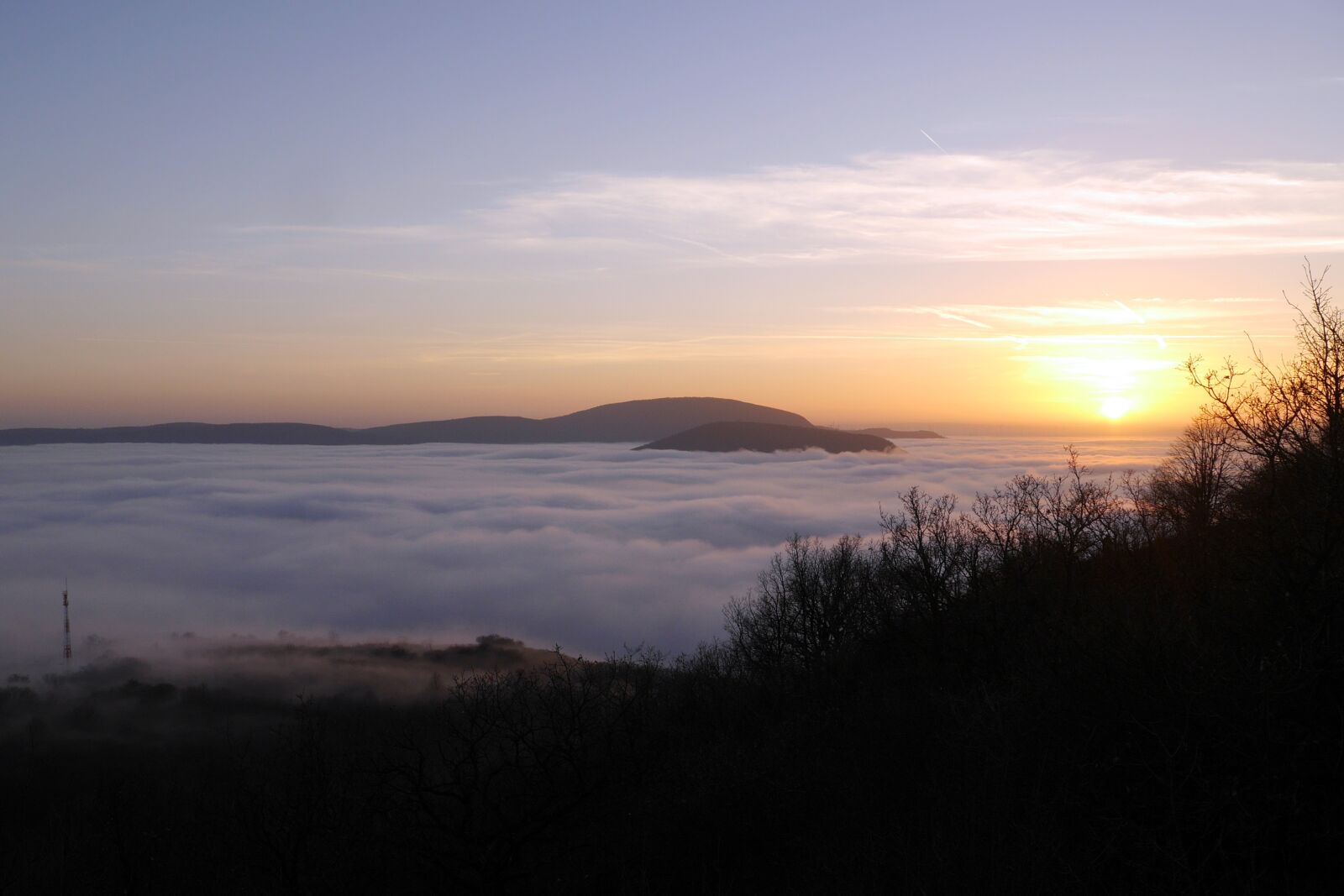 Panasonic Lumix DMC-G6 sample photo. Sun, the fog, sunset photography