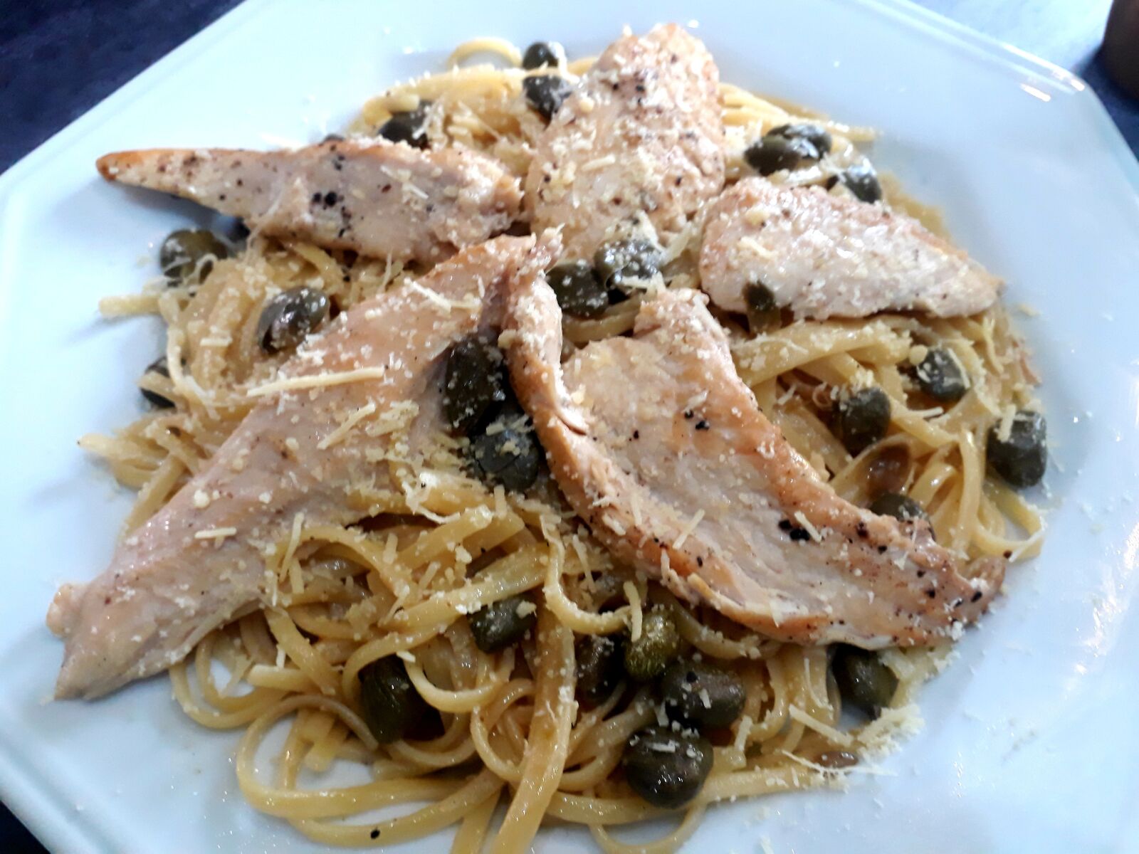 Samsung Galaxy J7 Prime sample photo. Pasta, food, italian photography