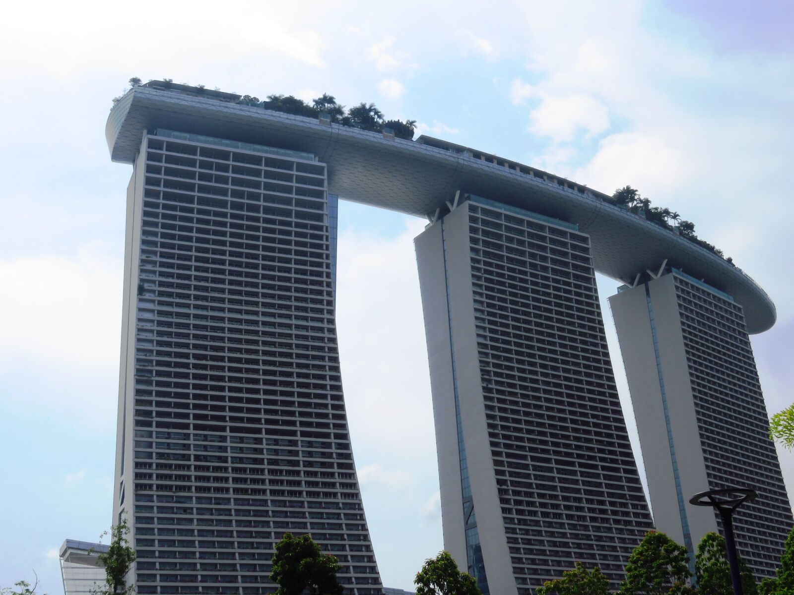 Canon PowerShot SX60 HS sample photo. Singapore, marina bay, building photography