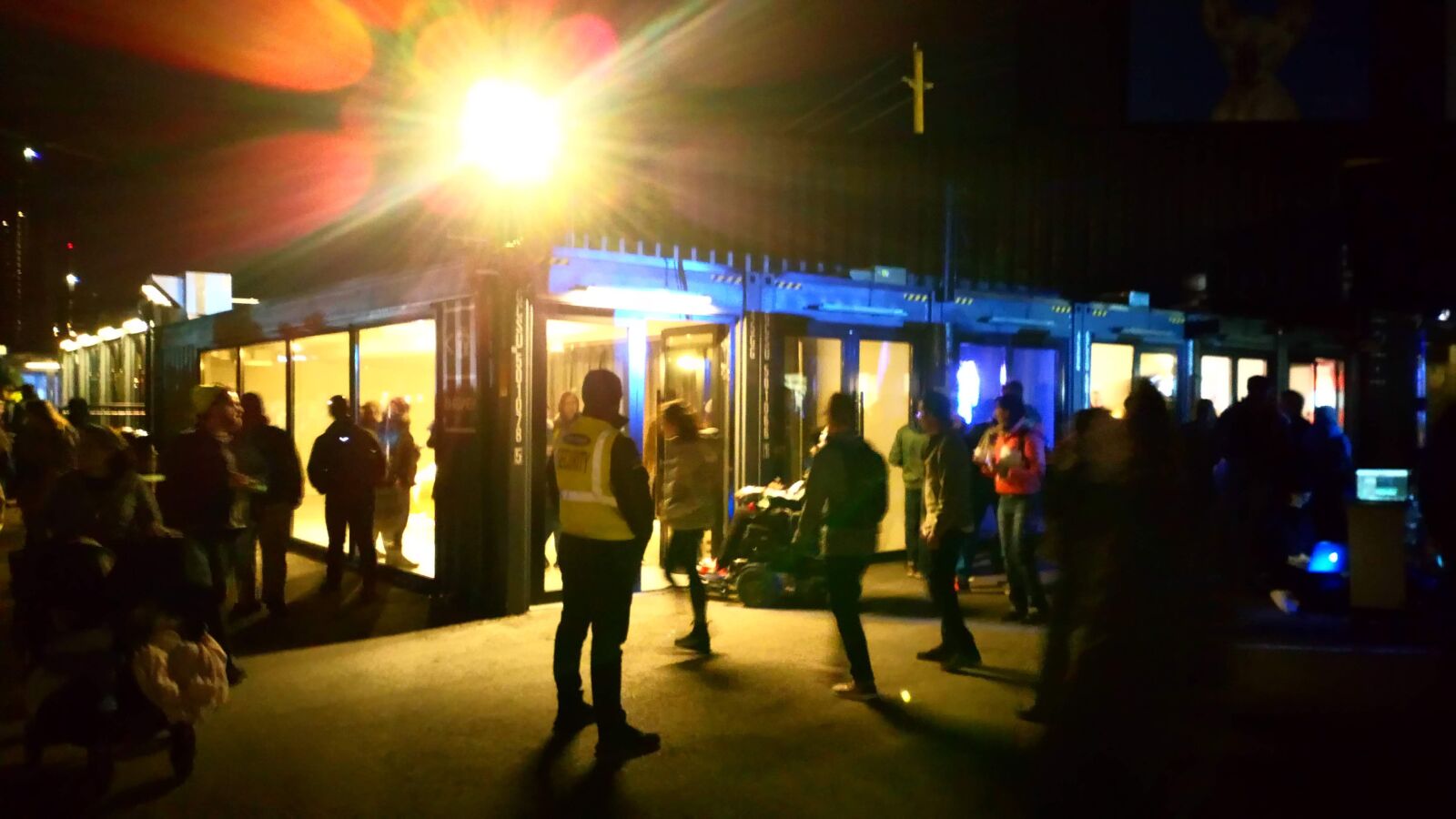 Sony Xperia L1 sample photo. People, night scene, outdoors photography