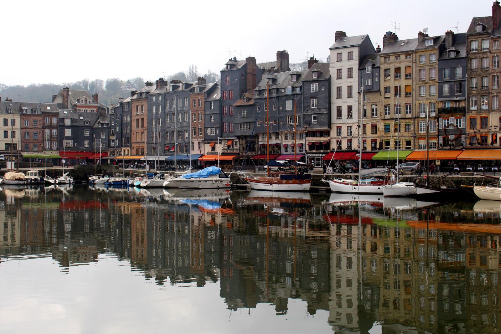 Canon EOS 700D (EOS Rebel T5i / EOS Kiss X7i) sample photo. France, honfleur, normandy photography