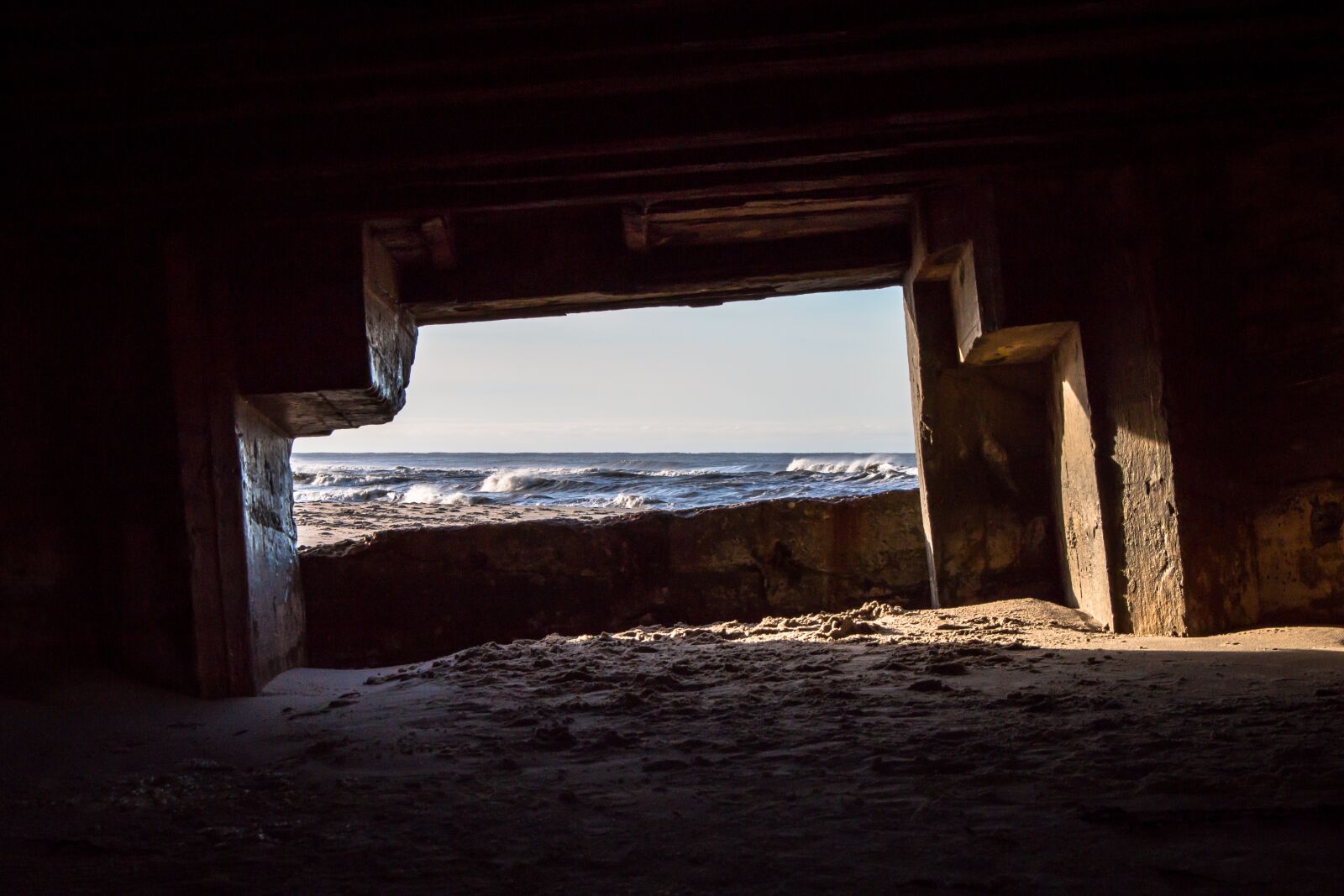 Canon EOS 70D sample photo. Bunker, sea, sand photography