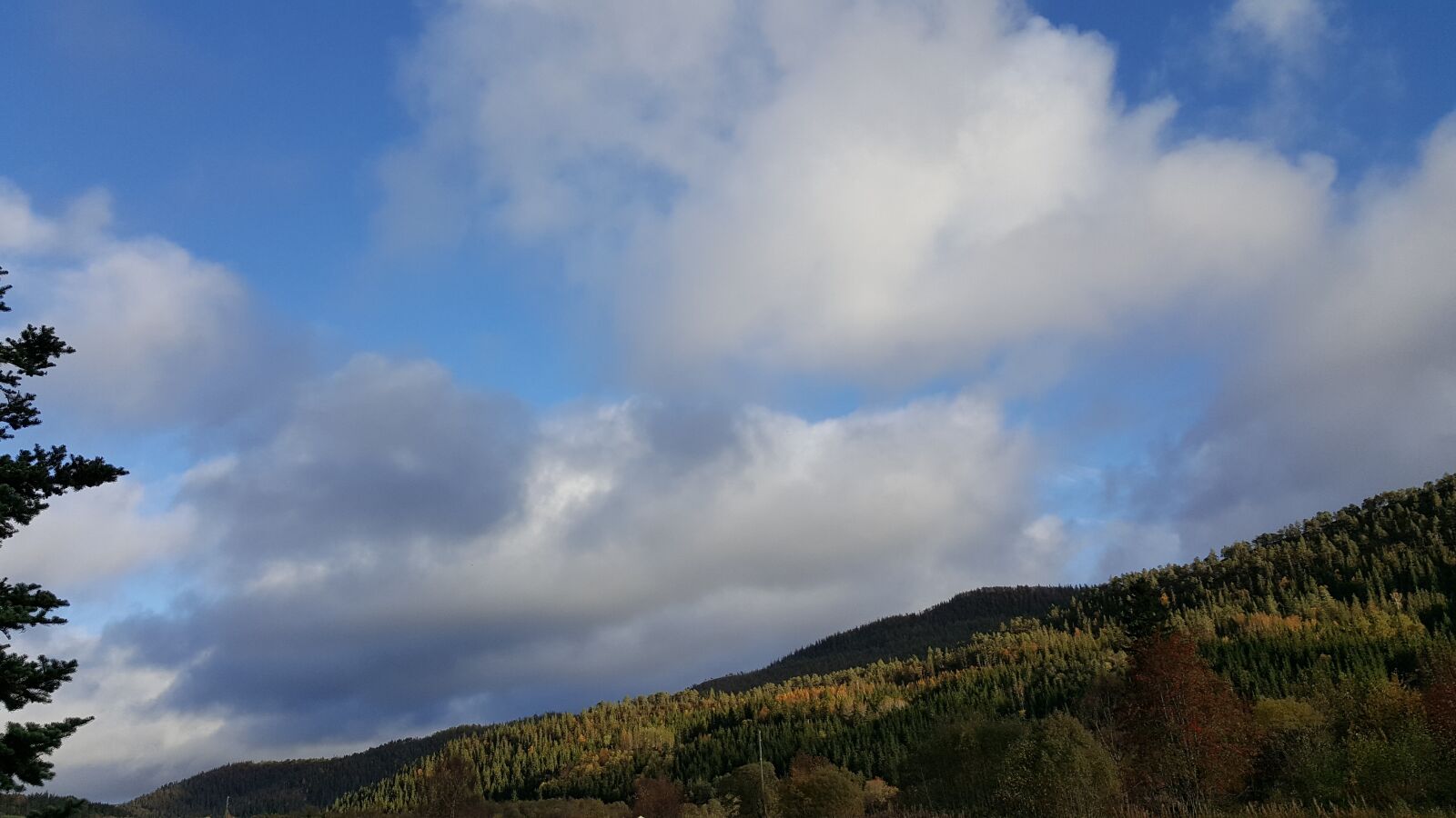 Samsung Galaxy S6 sample photo. Sky, clouds, mountain photography