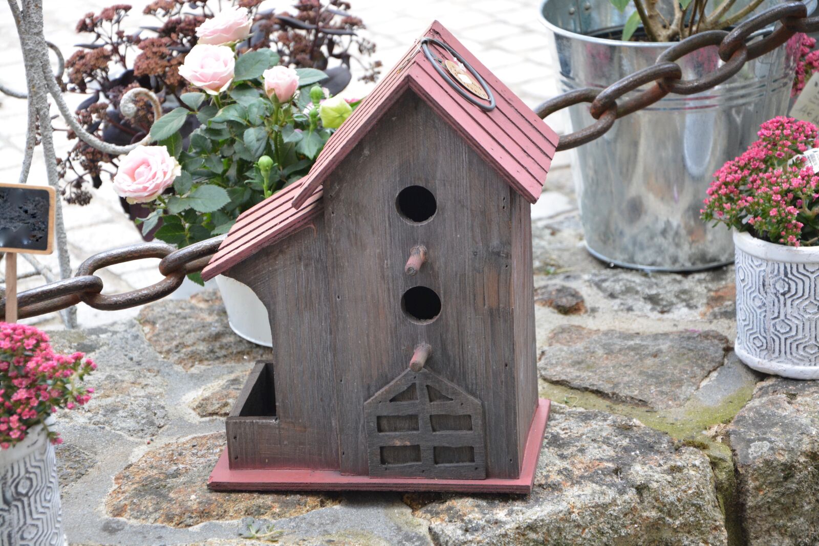 Nikon D5200 sample photo. House bird, nest, nest photography