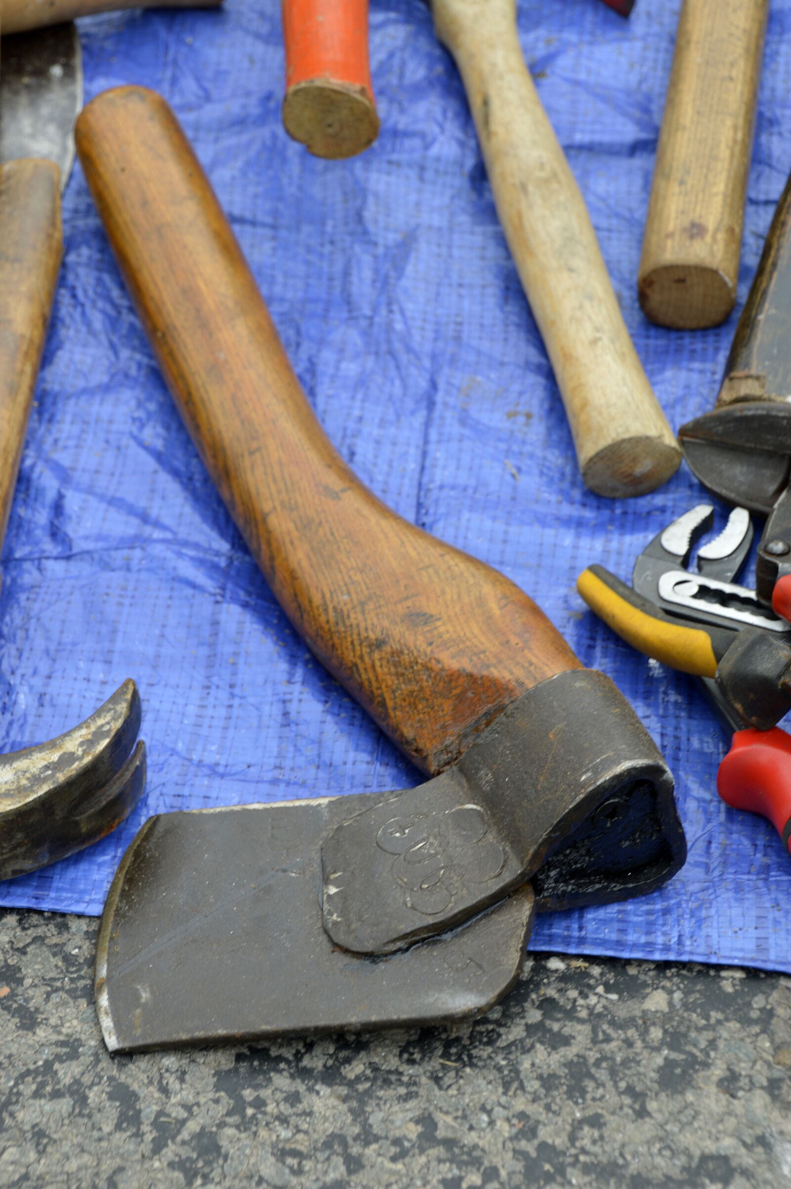 Nikon D3200 sample photo. Tool, wood, work photography