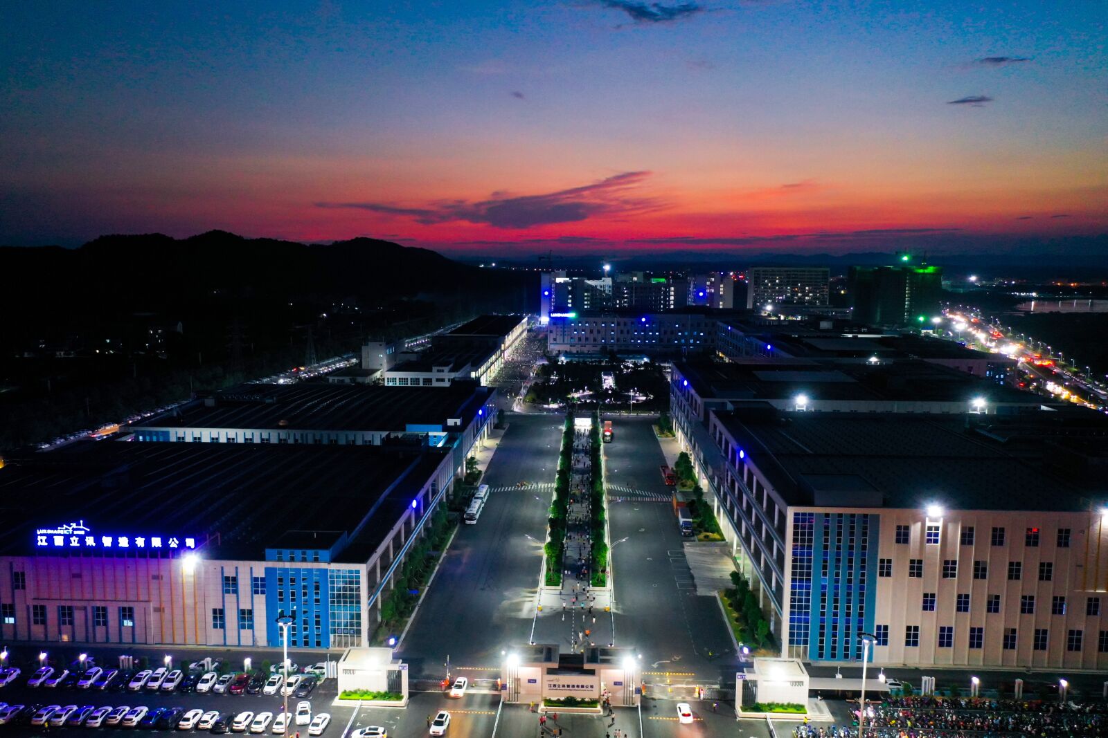 Hasselblad L1D-20c sample photo. Night view, sunset, industrial photography