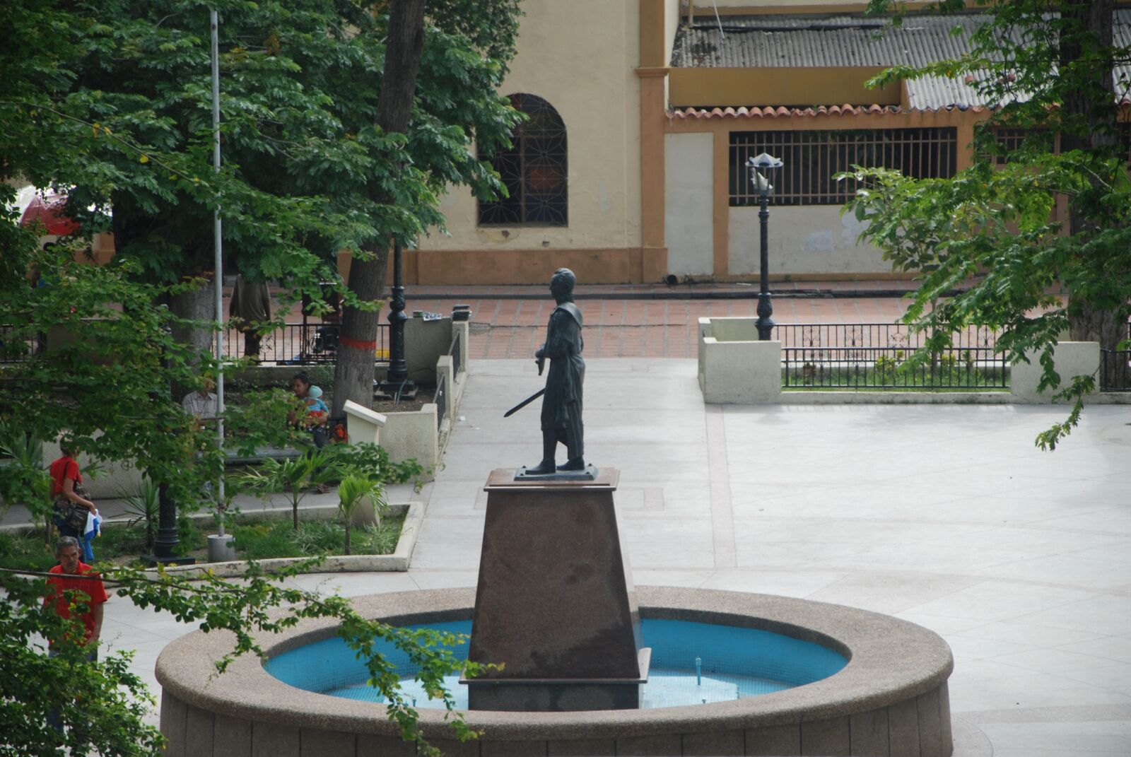 Nikon D80 sample photo. Architecture, plaza, pool photography