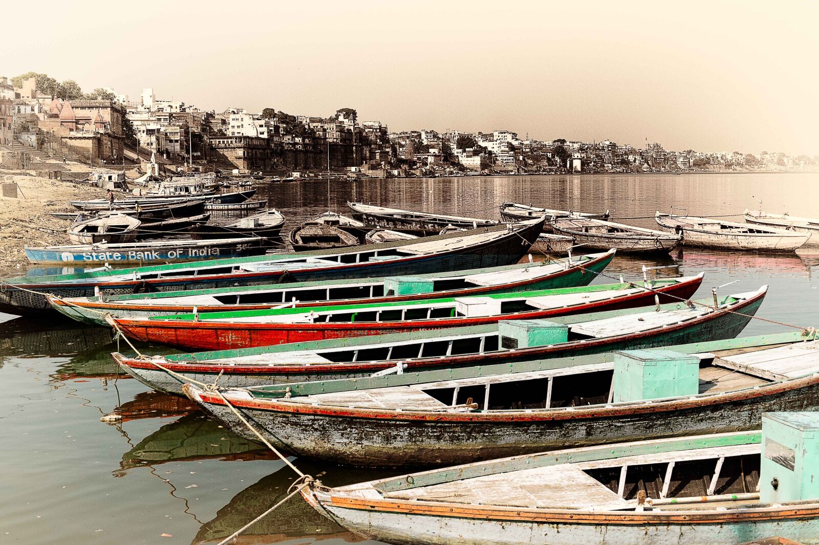 Nikon D4 sample photo. Boats, river, water photography