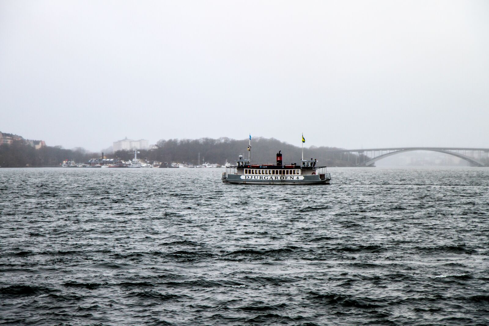 Canon EOS 7D sample photo. Ferry, boat, water photography