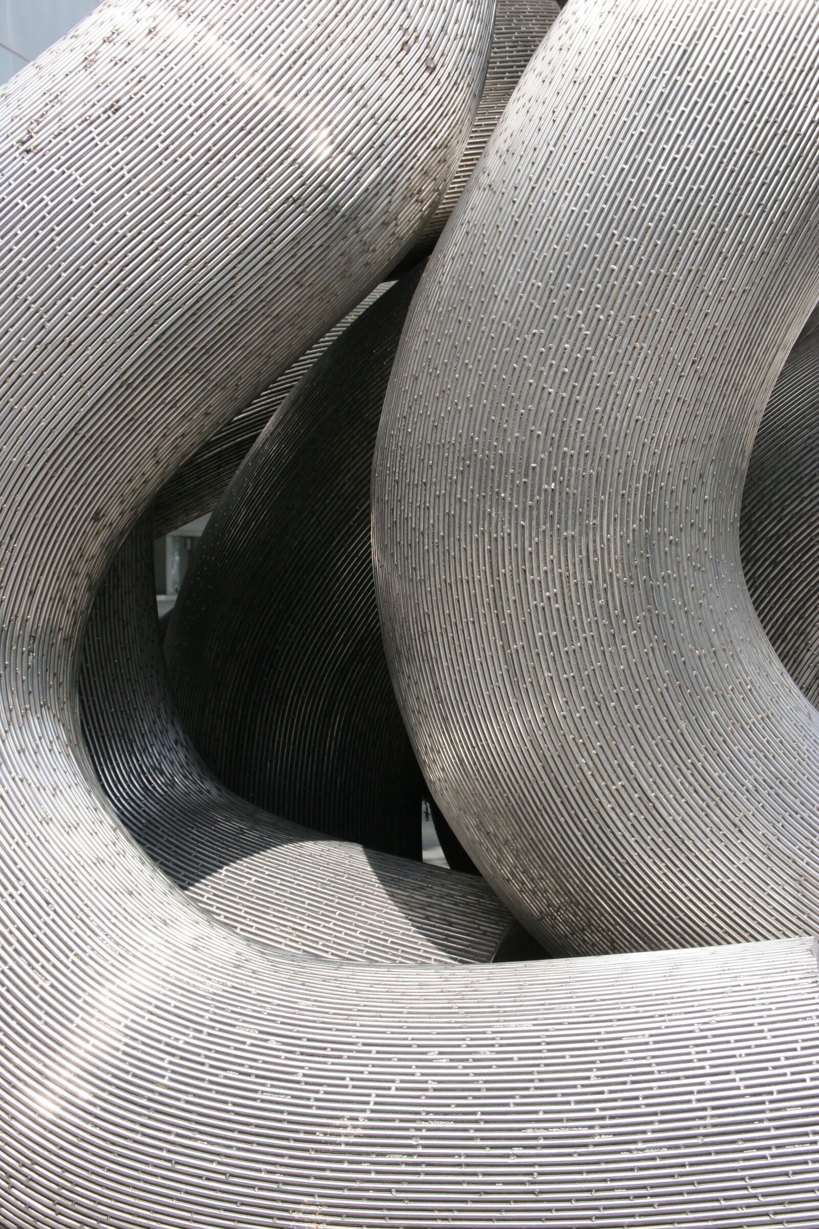 Canon EOS 20D sample photo. Sculpture, plastic, steel-plastic photography