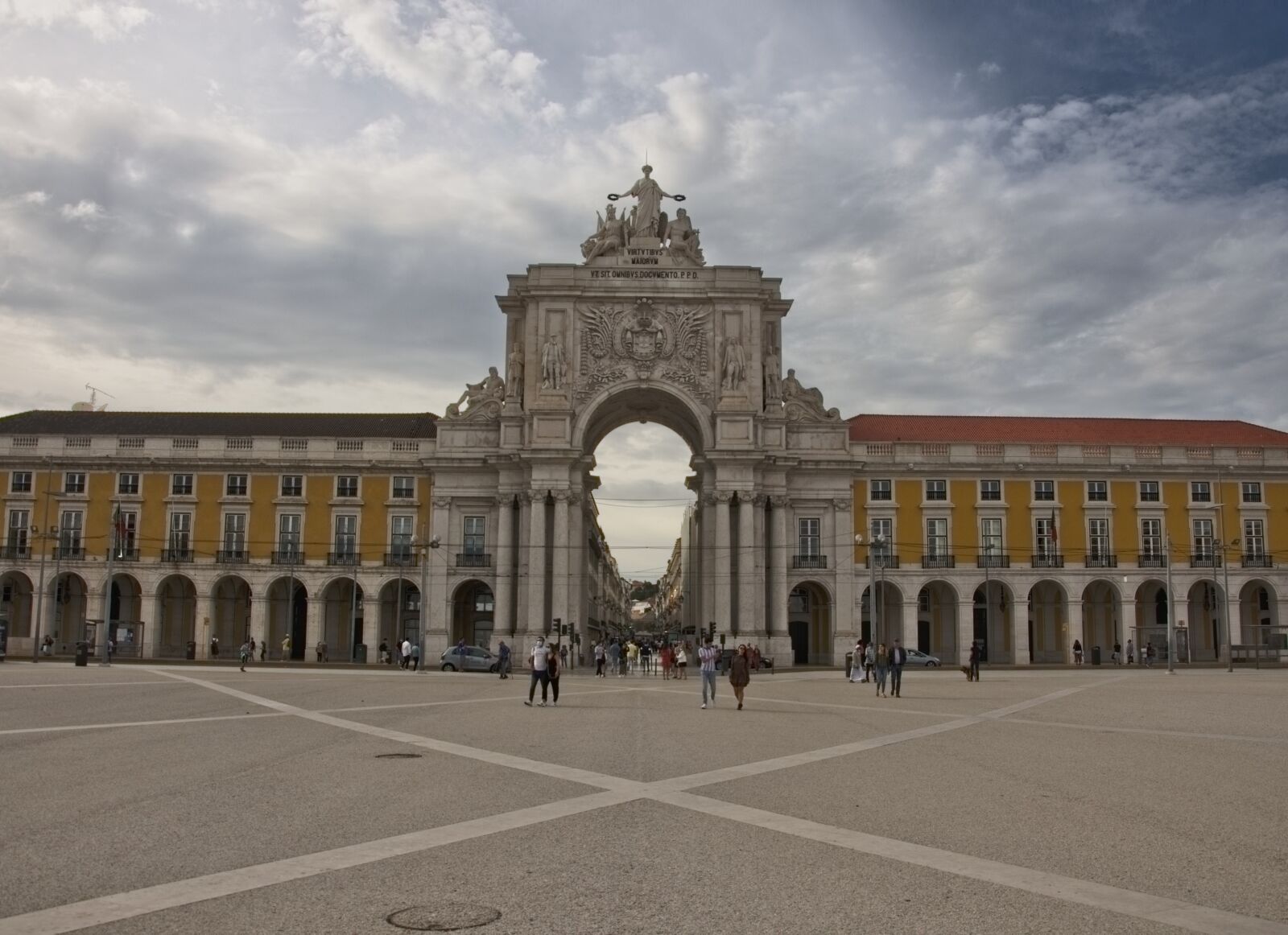 Nikon D5100 sample photo. Lisbon, portugal, low photography