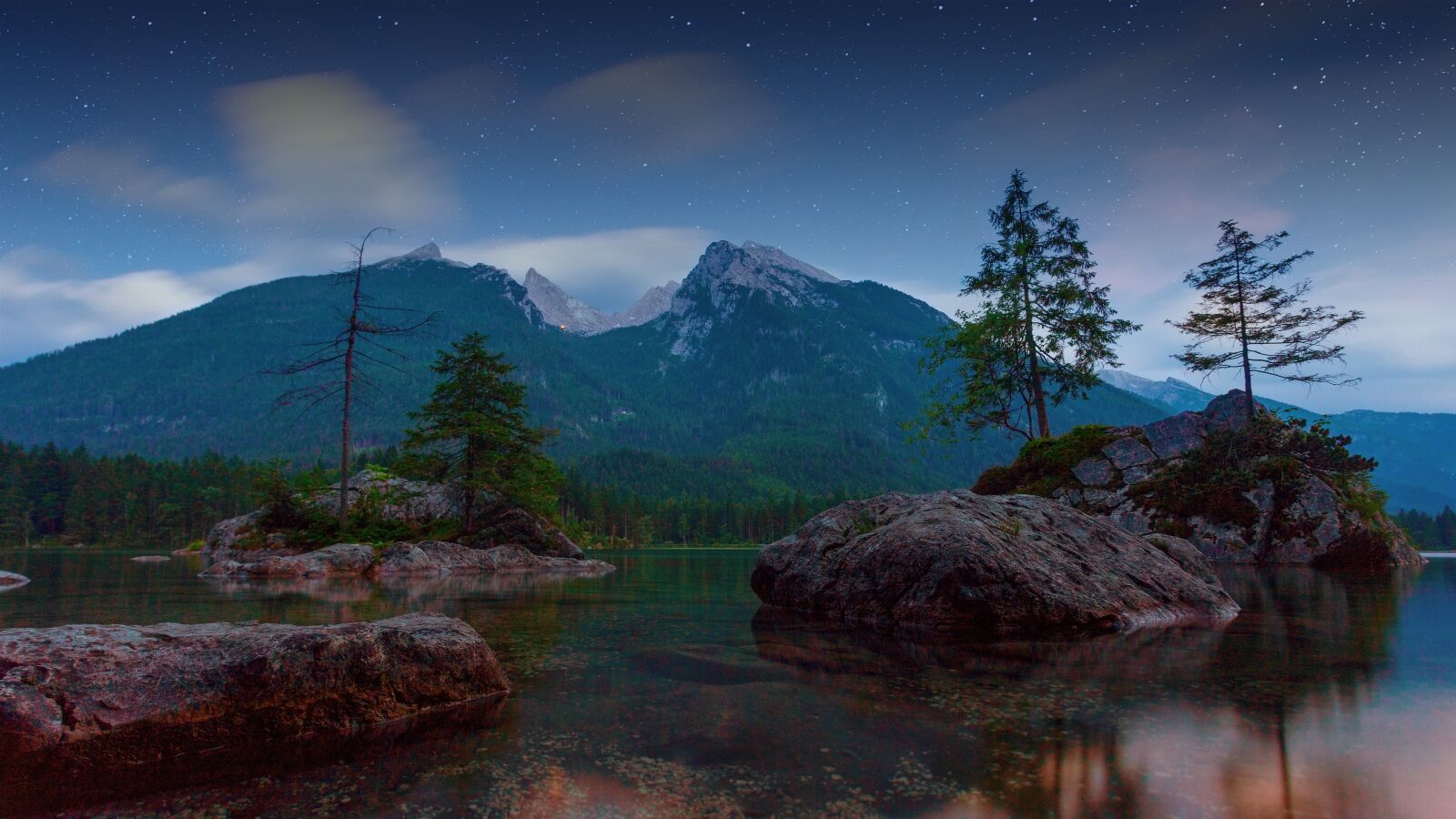 Sony a7 + Sony DT 50mm F1.8 SAM sample photo. Lake, twilight, alpine photography