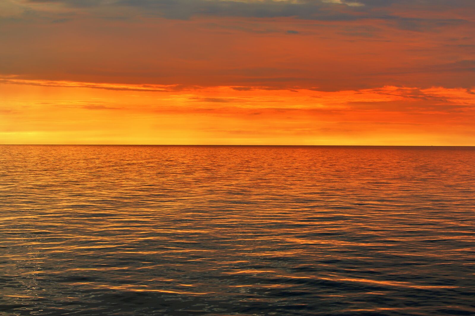 Canon EF-S 55-250mm F4-5.6 IS STM sample photo. Sea, sunset, sky photography