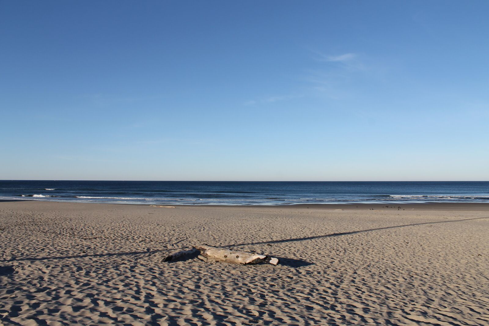 Canon EOS 1100D (EOS Rebel T3 / EOS Kiss X50) sample photo. Beach, sand, ocean photography