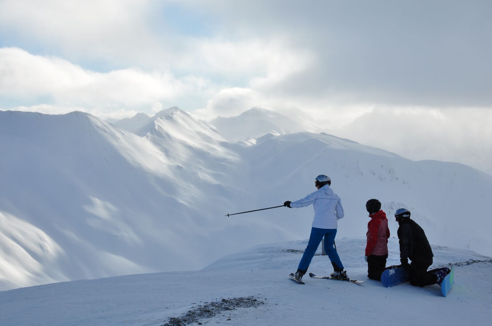 Nikon D90 sample photo. Skiing, snow, alps photography