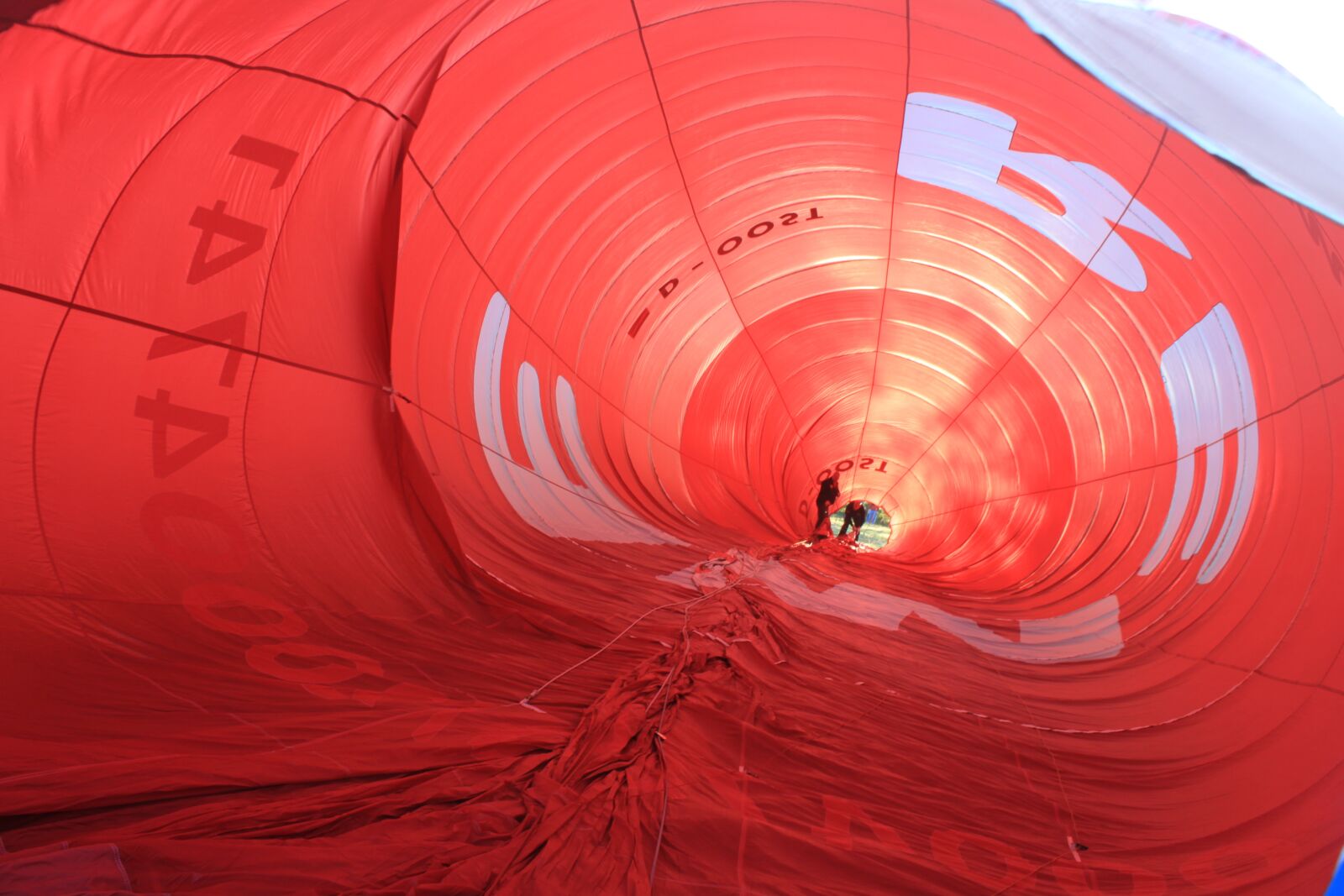 Canon EOS 500D (EOS Rebel T1i / EOS Kiss X3) sample photo. Hot air balloon ride photography