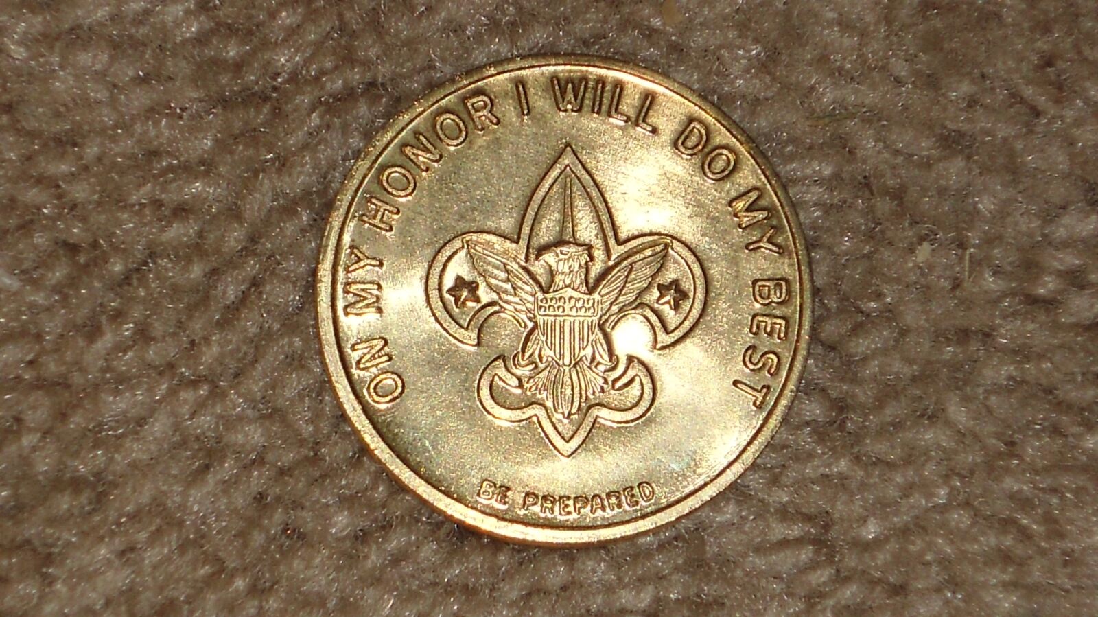 Sony Cyber-shot DSC-W510 sample photo. Boy scout, coin, be photography