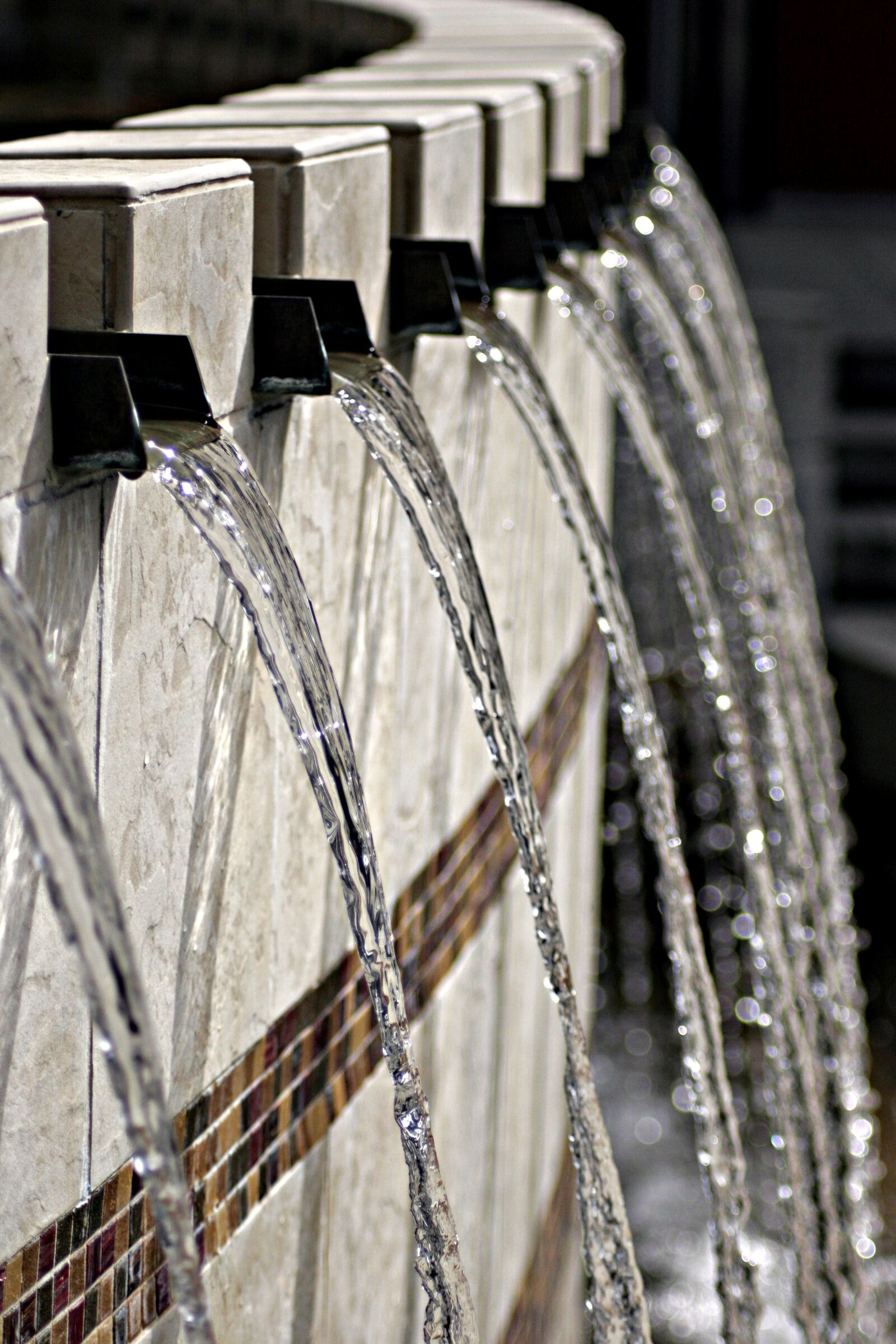 Canon EOS 20D sample photo. Fountain, water, architecture photography