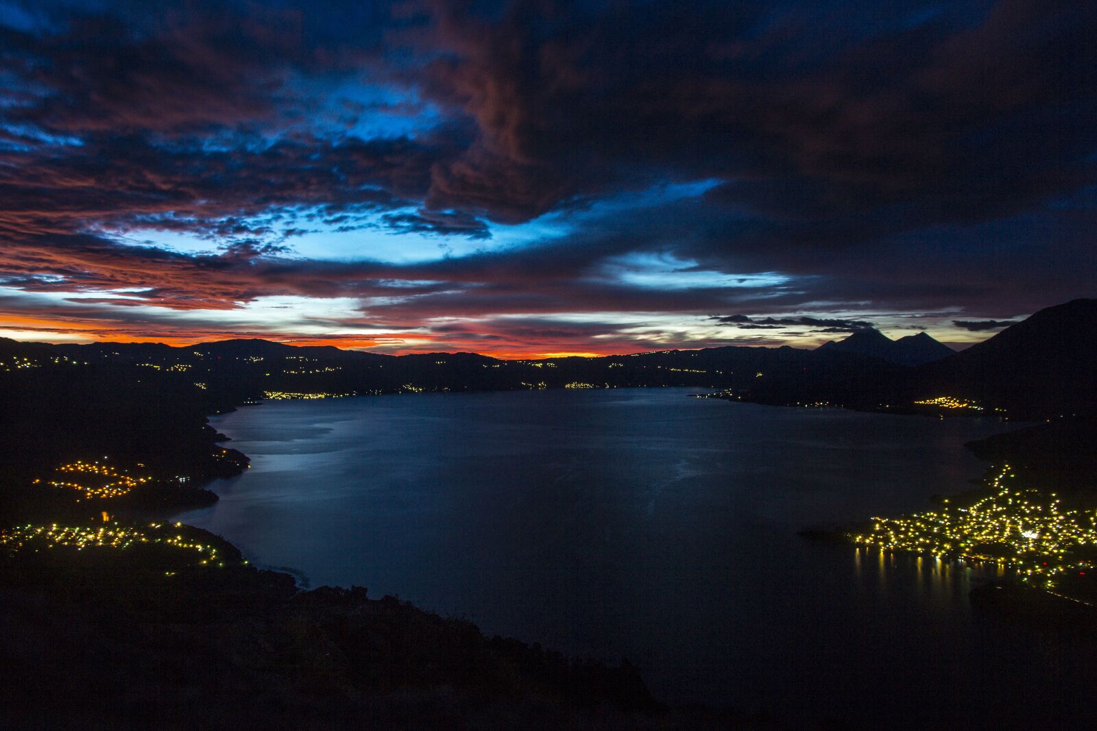 Canon EOS 60D sample photo. City lights, coastal land photography