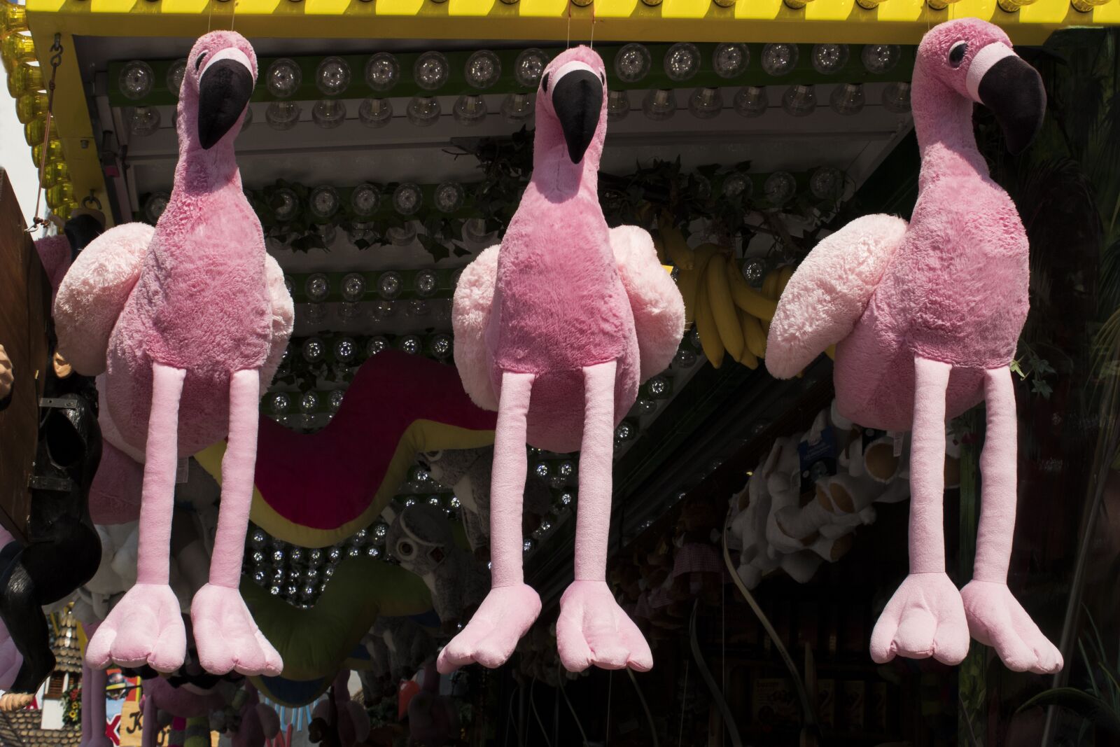 Canon EOS 1300D (EOS Rebel T6 / EOS Kiss X80) sample photo. Flamingo, soft toy, folk photography
