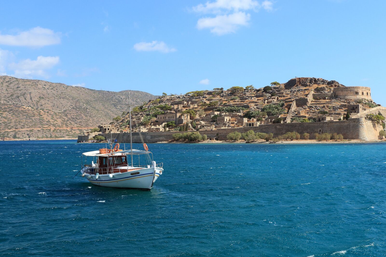 Canon EOS 700D (EOS Rebel T5i / EOS Kiss X7i) sample photo. Crete, greece, spinalonga photography