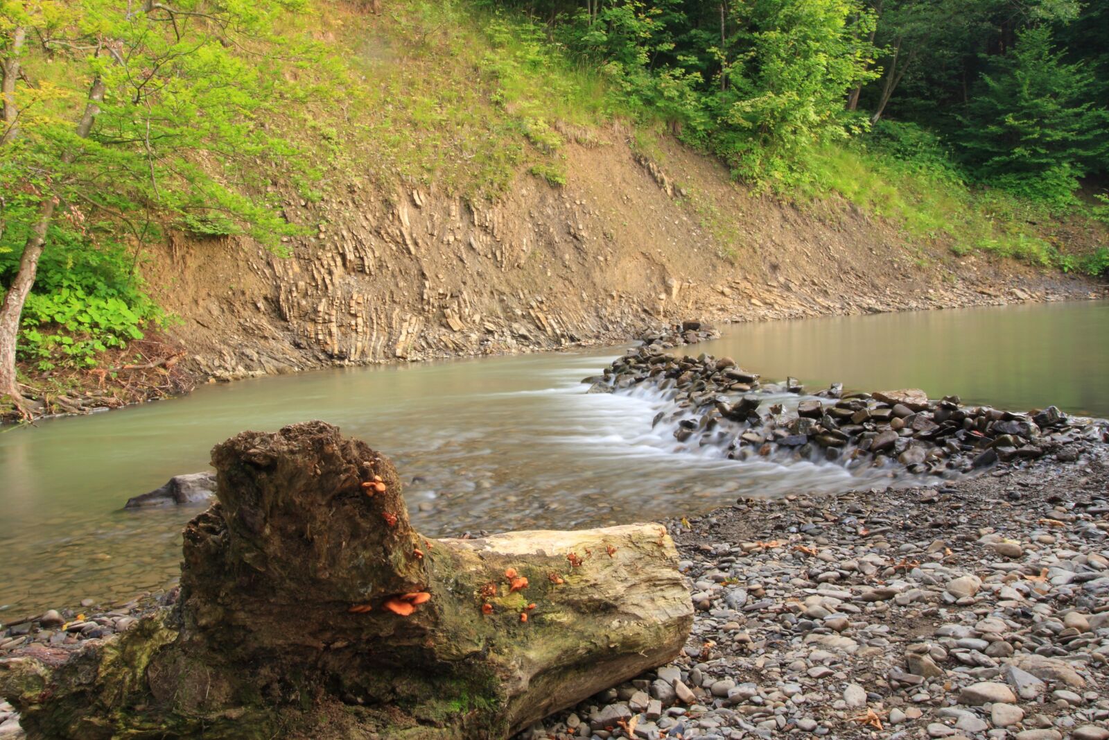 Canon EOS 40D sample photo. River, mountains, torrent photography