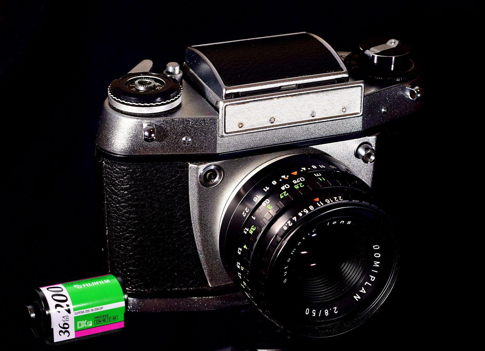 Nikon D3300 sample photo. Analog fotoapparat, film, kleinbild photography
