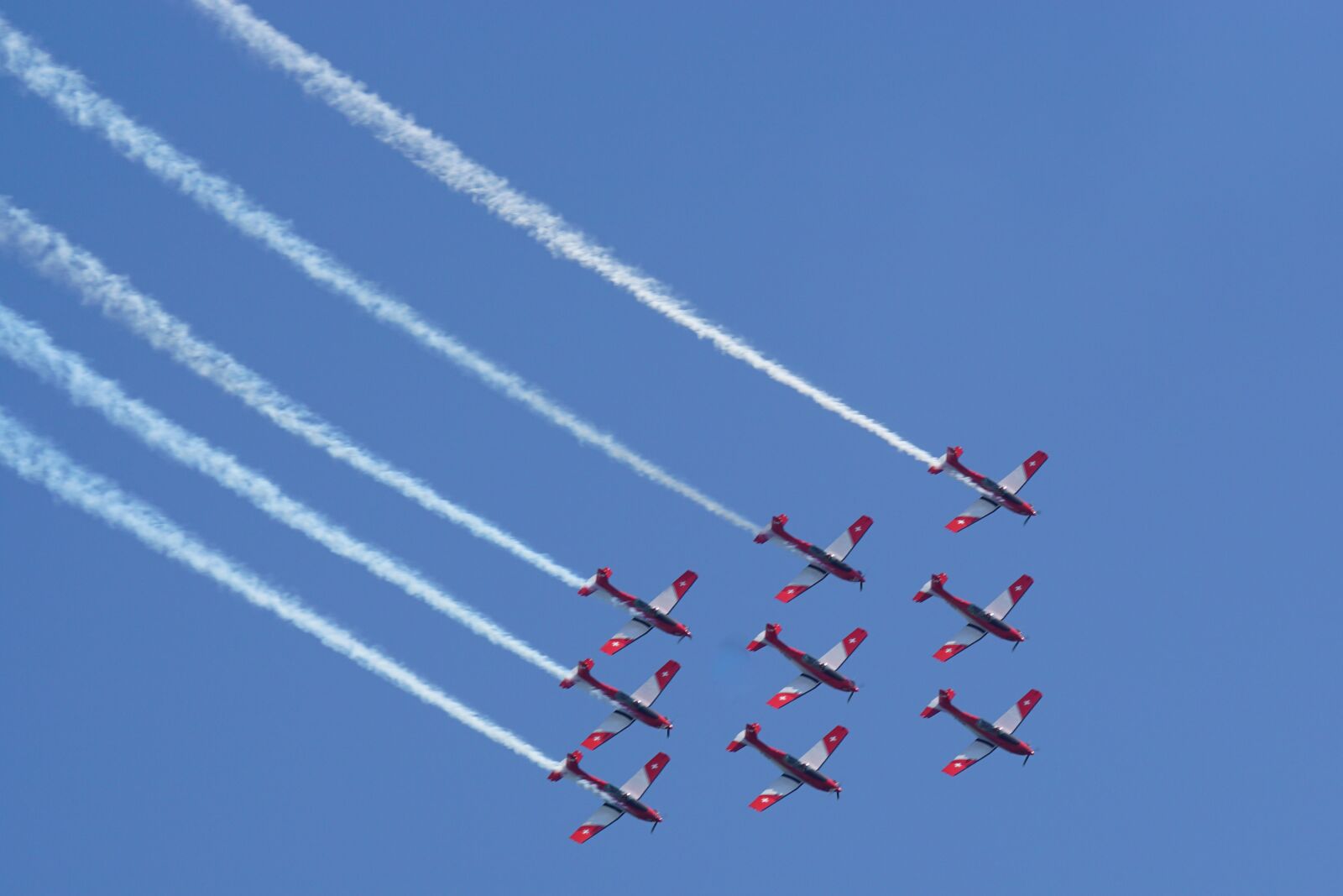 Sony ILCA-77M2 + Sony 70-400mm F4-5.6 G SSM sample photo. Flugshow, event, aircraft photography